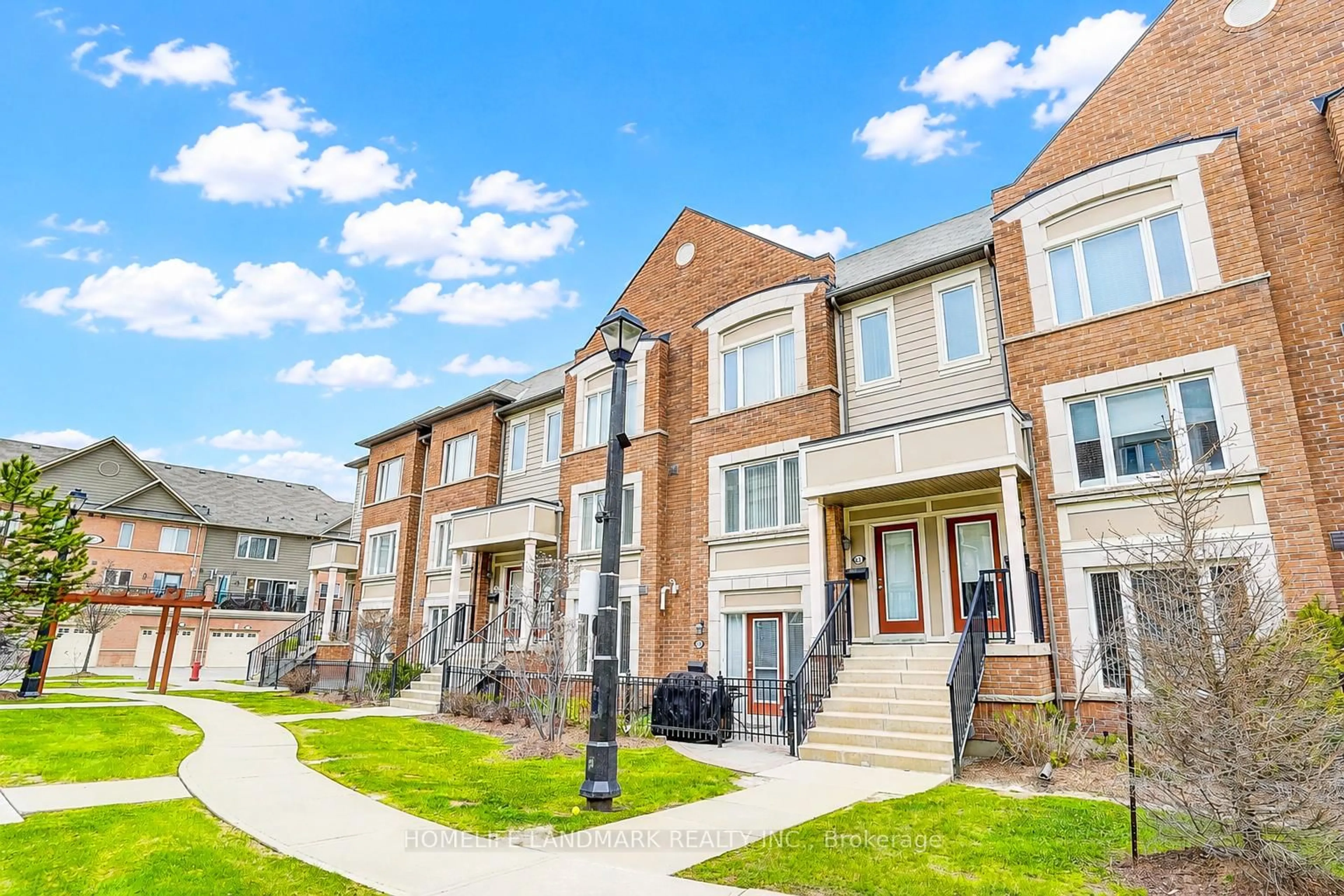 Home with brick exterior material, street for 61 Burton Howard Dr, Aurora Ontario L4G 0S1