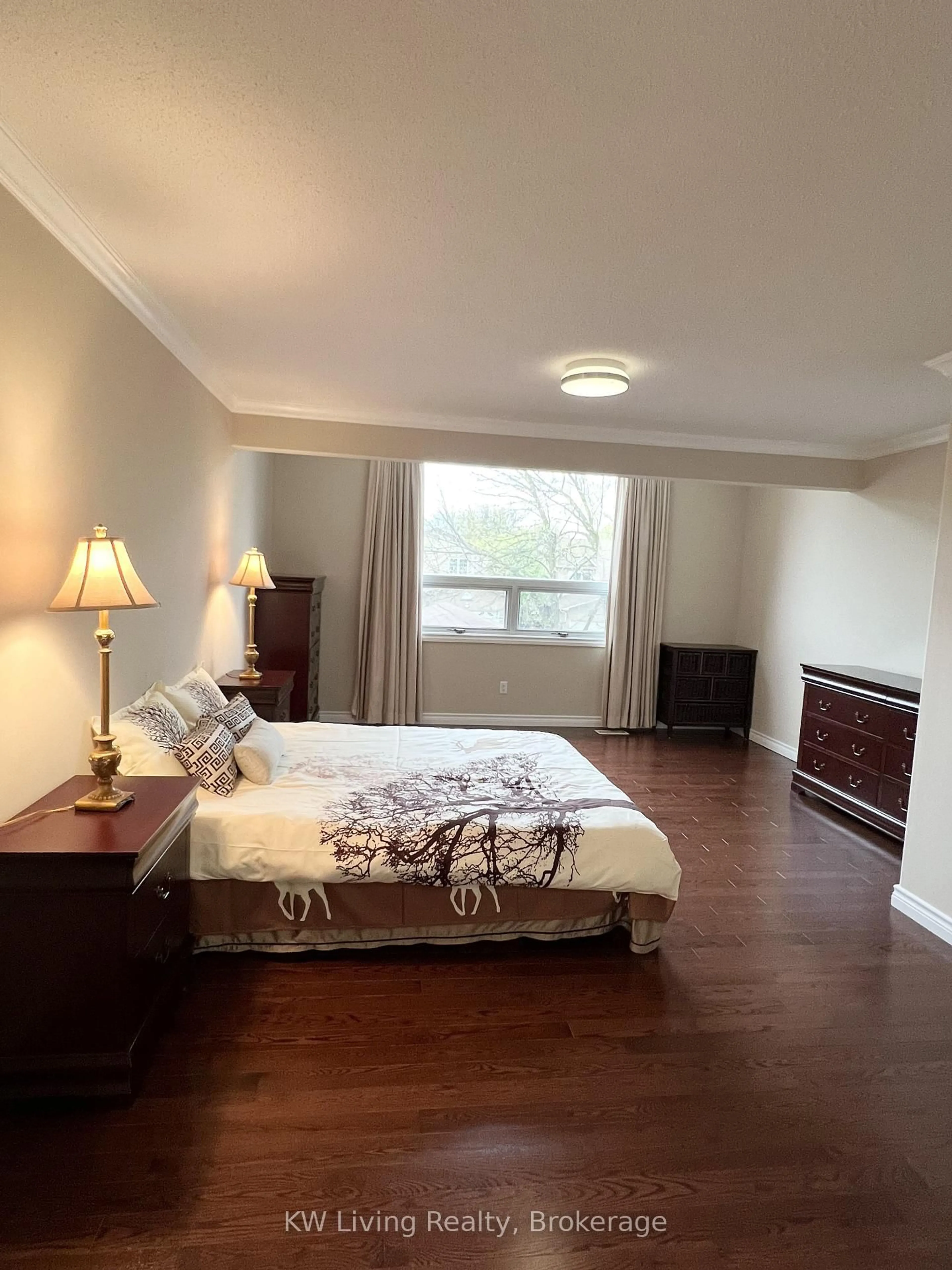 A pic of a room for 28 Parkinson Rd, Markham Ontario L3P 4G5