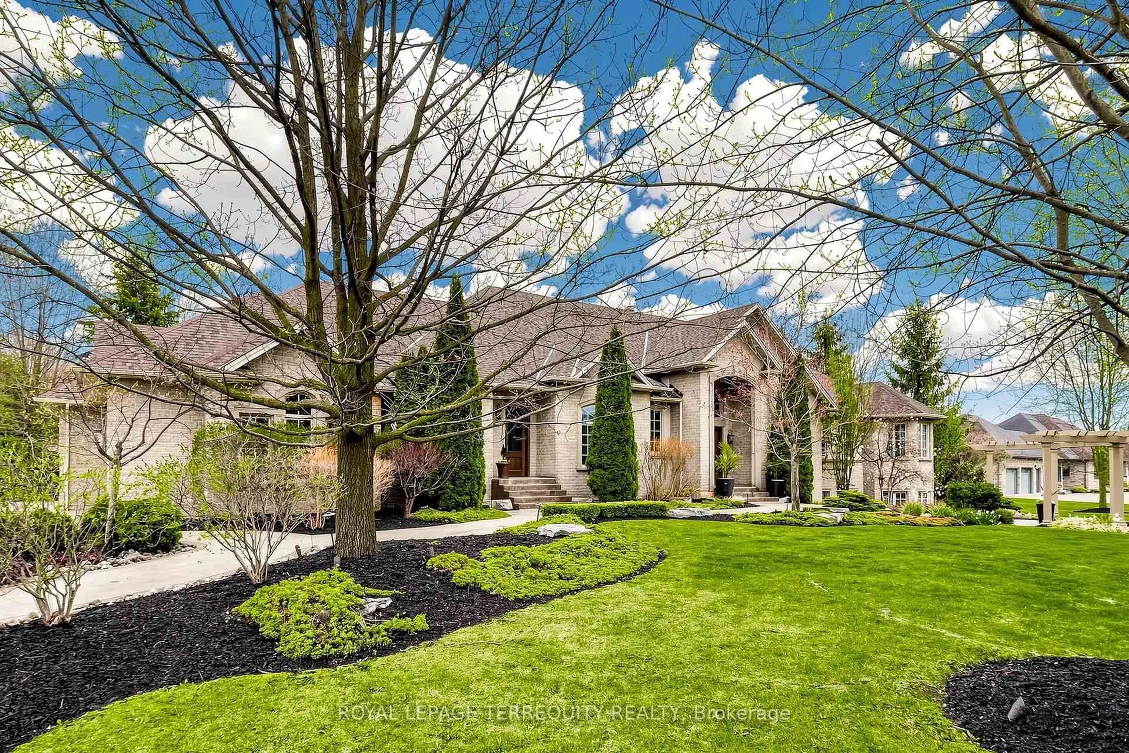 Unknown for 63 Grayfield Dr, Whitchurch-Stouffville Ontario L4A 0B1