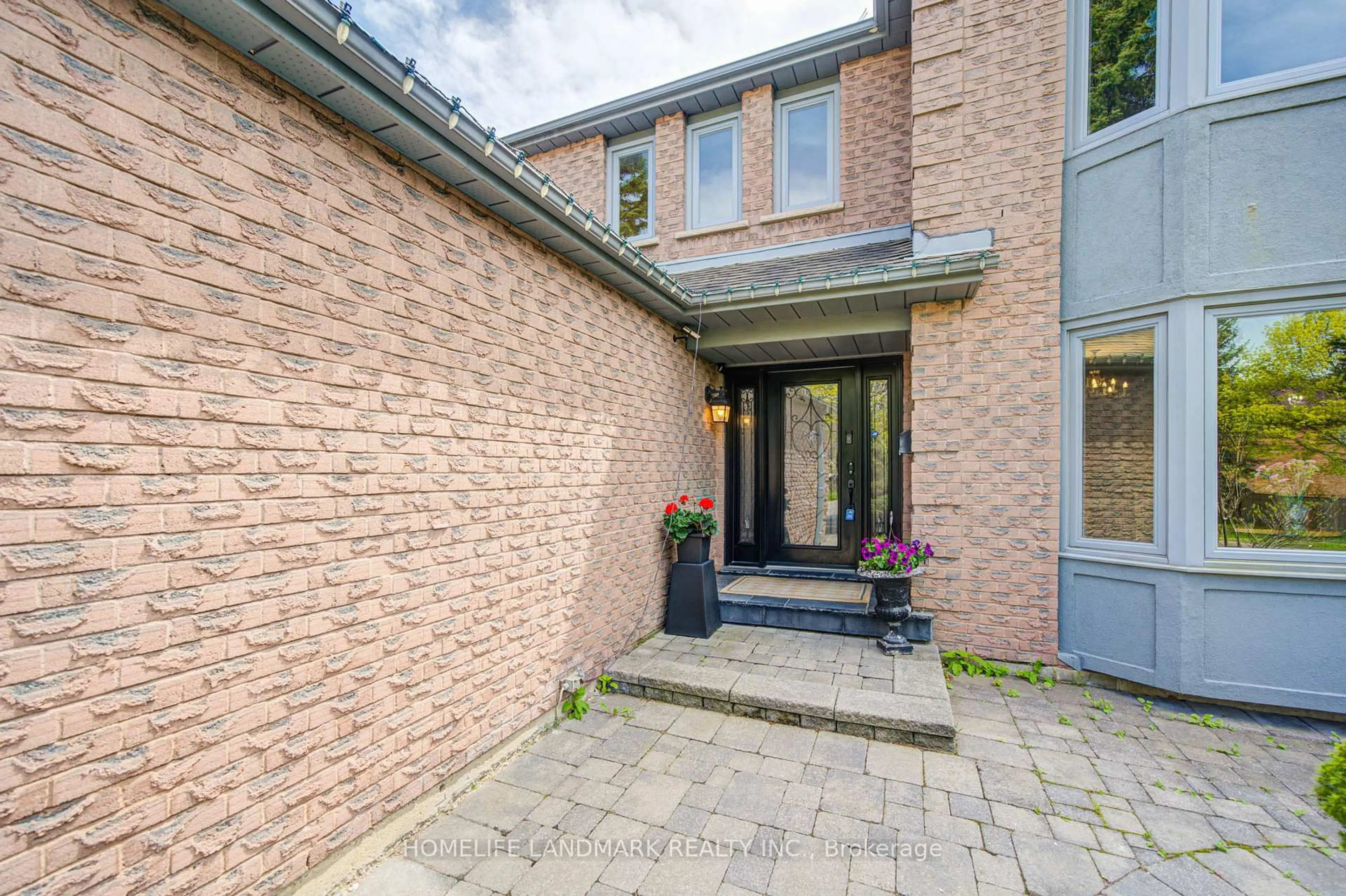 Home with brick exterior material, street for 375 Manhattan Dr, Markham Ontario L3P 7J2