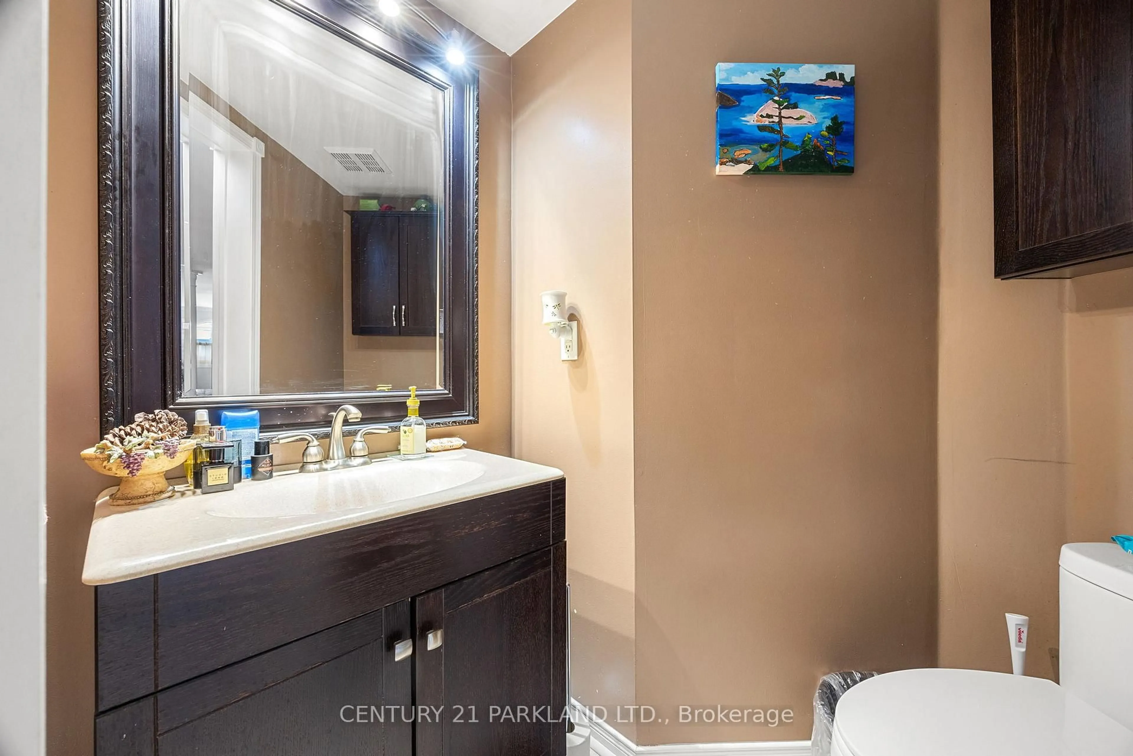 Contemporary bathroom, ceramic/tile floor for 40 Lady Fern Dr, Markham Ontario L3S 4C2