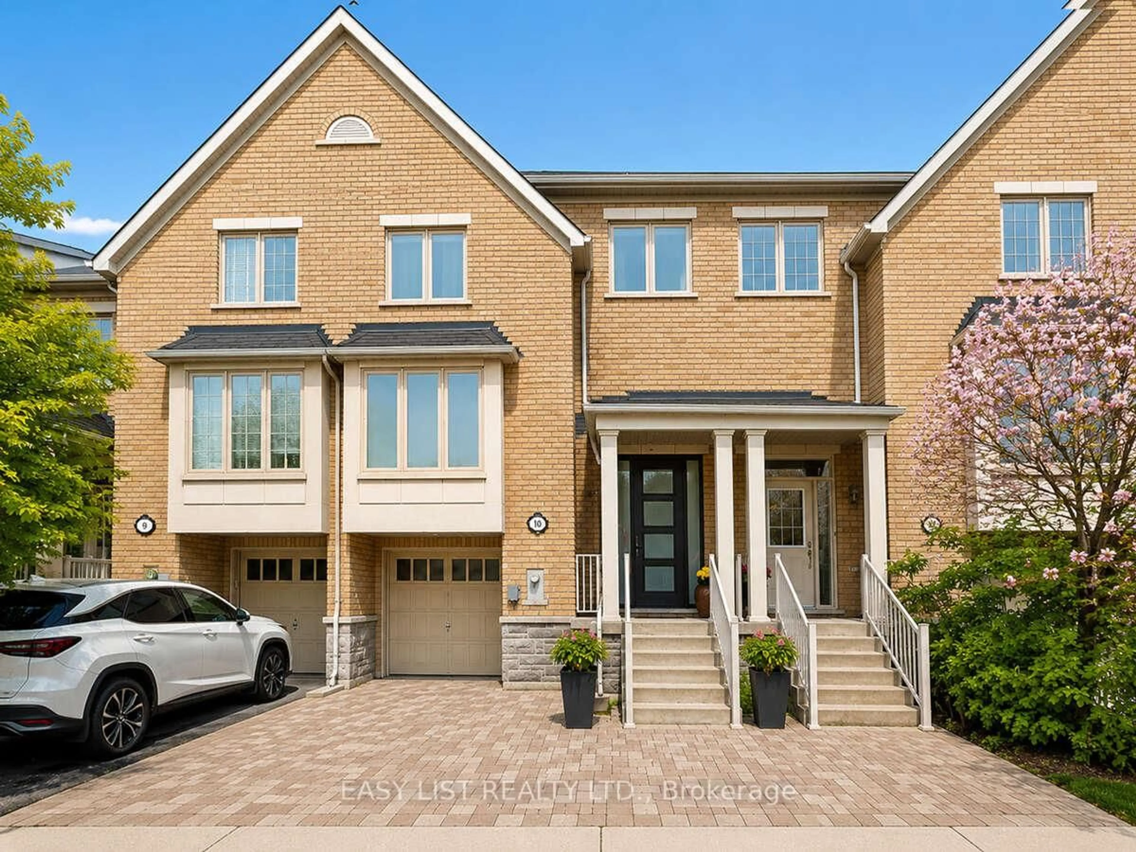 Home with brick exterior material, street for 8900 Bathurst St #10, Vaughan Ontario L4J 8A7