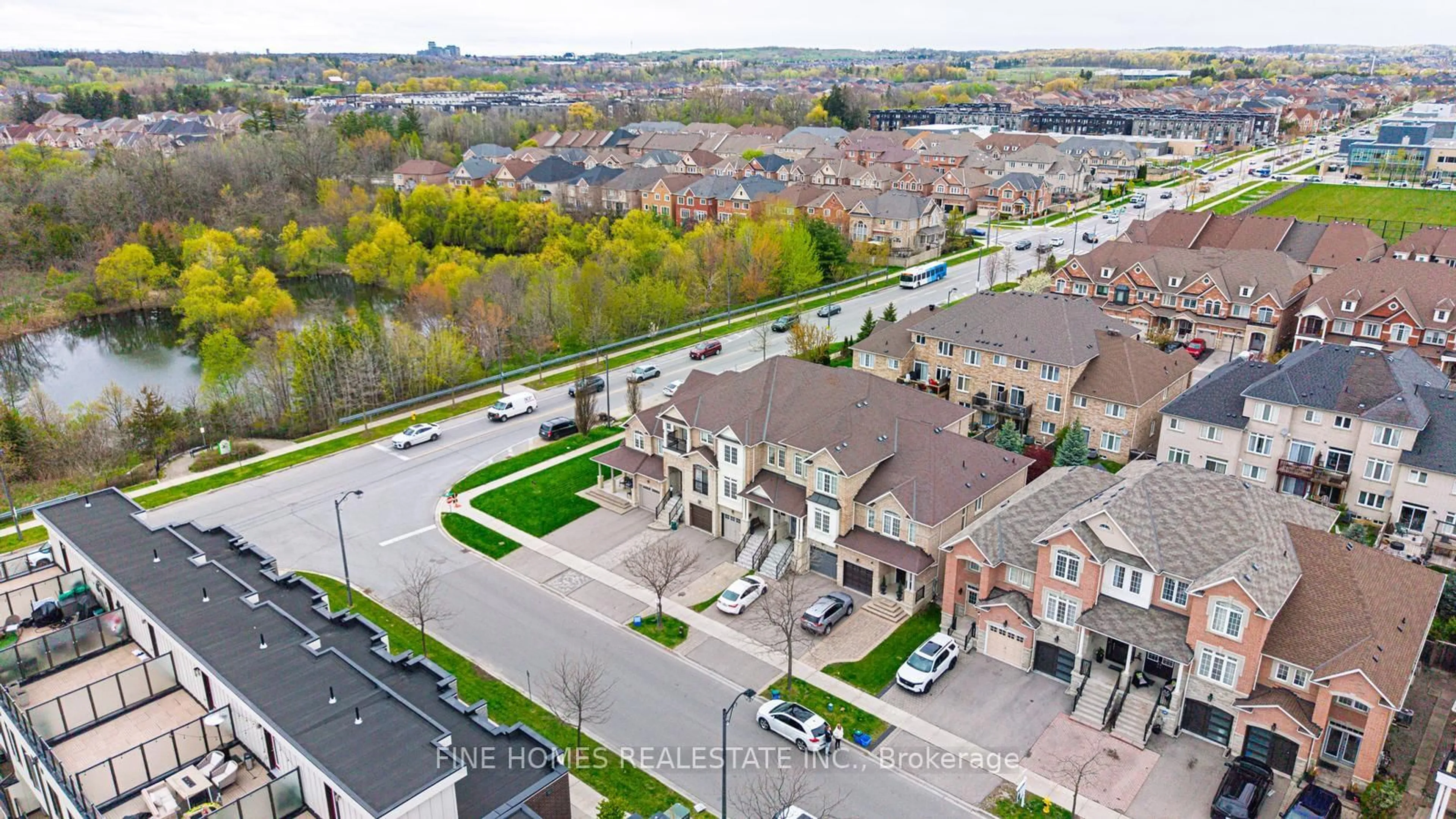 A pic from outside/outdoor area/front of a property/back of a property/a pic from drone, street for 66 George Kirby St, Vaughan Ontario L6A 0K5