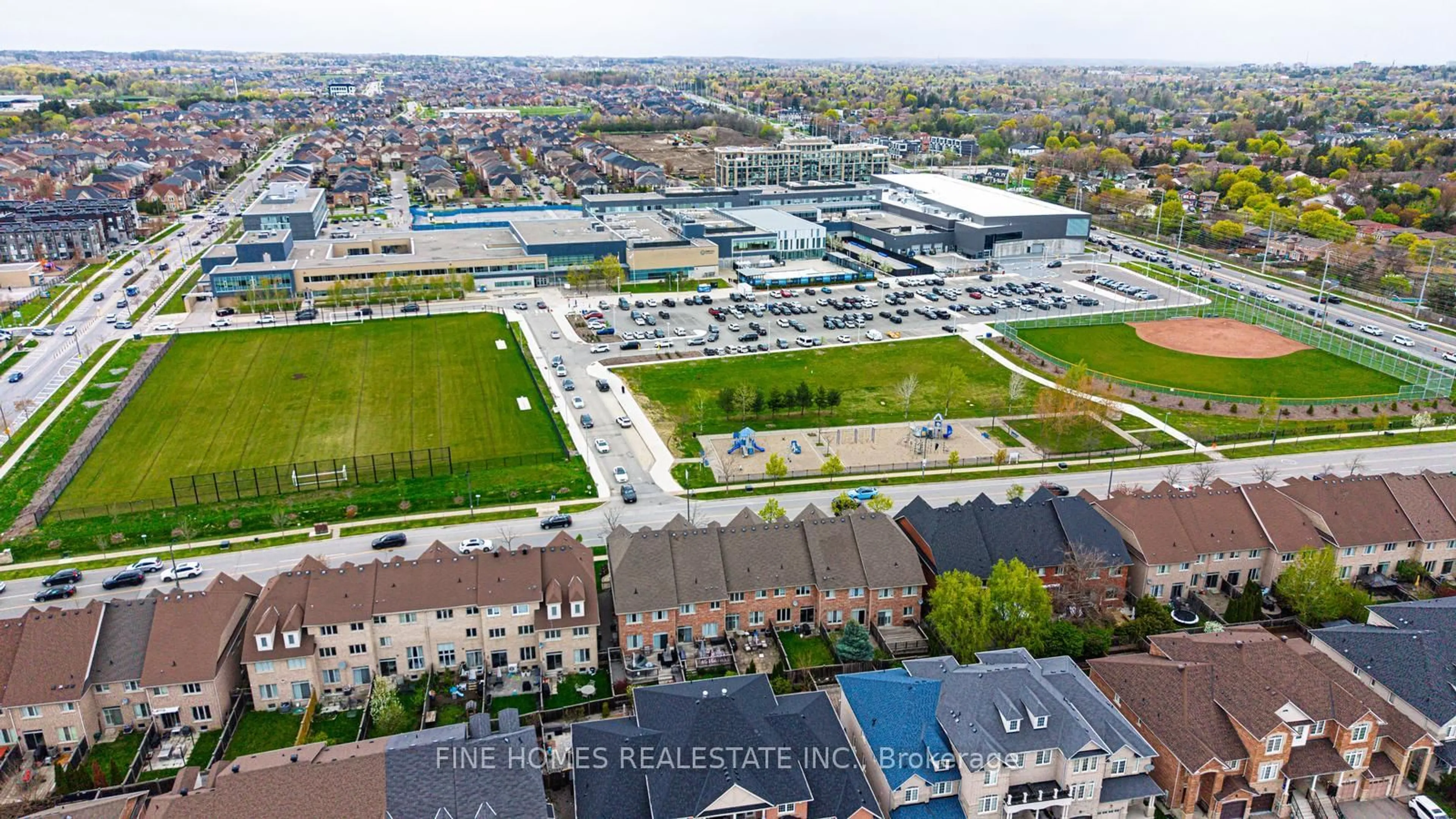 A pic from outside/outdoor area/front of a property/back of a property/a pic from drone, street for 66 George Kirby St, Vaughan Ontario L6A 0K5