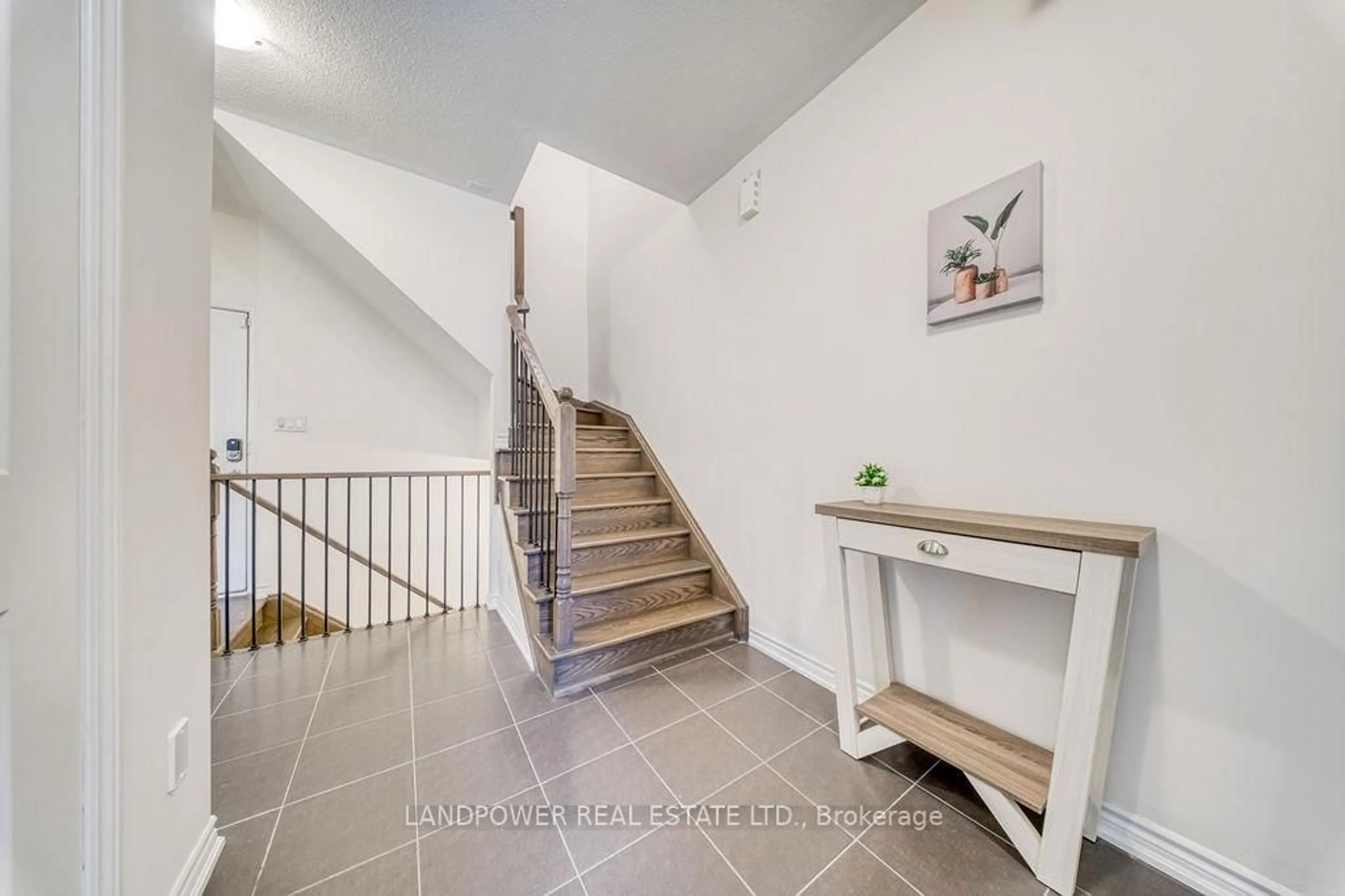 Unknown for 43 Lord Melborne St, Markham Ontario L6C 0Z6