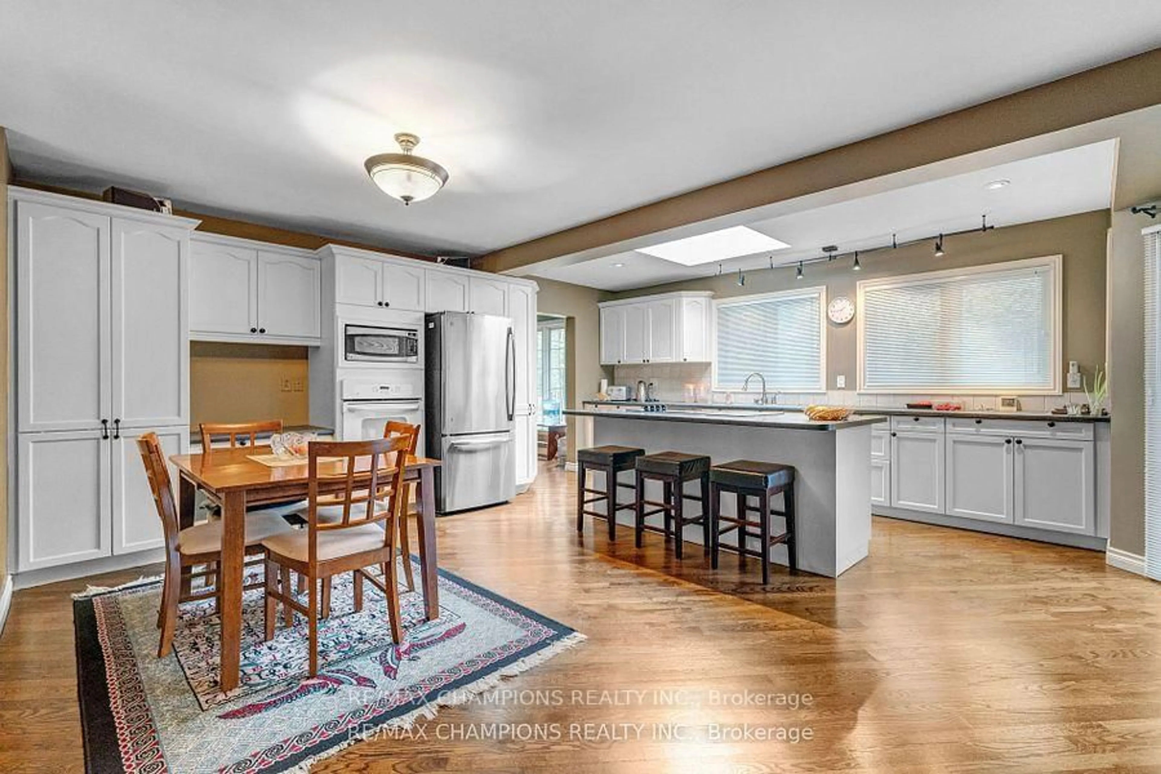 Open concept kitchen, unknown for 16548 7th Concession Rd, King Ontario L7B 0E4