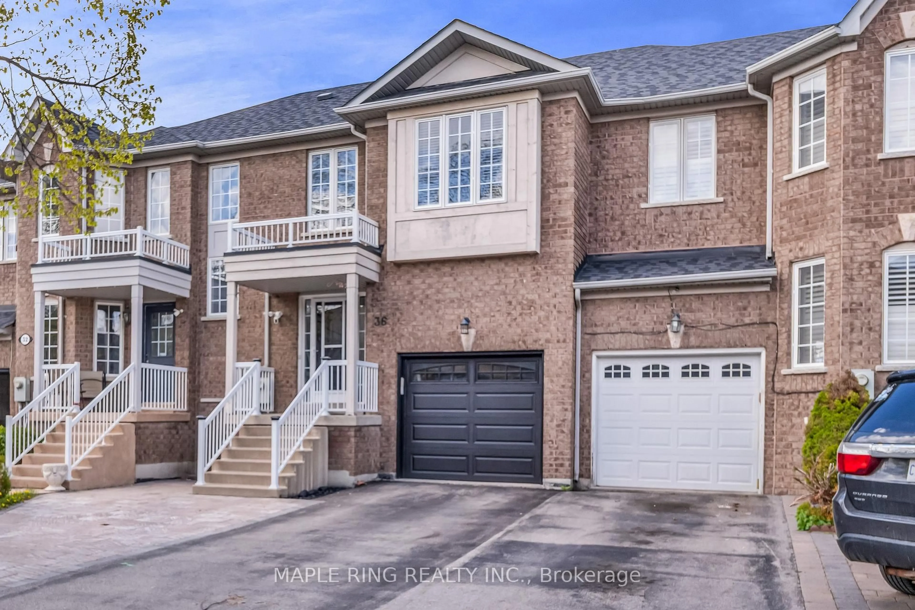 Unknown for 36 Laurelhurst Cres, Vaughan Ontario L4H 2M9
