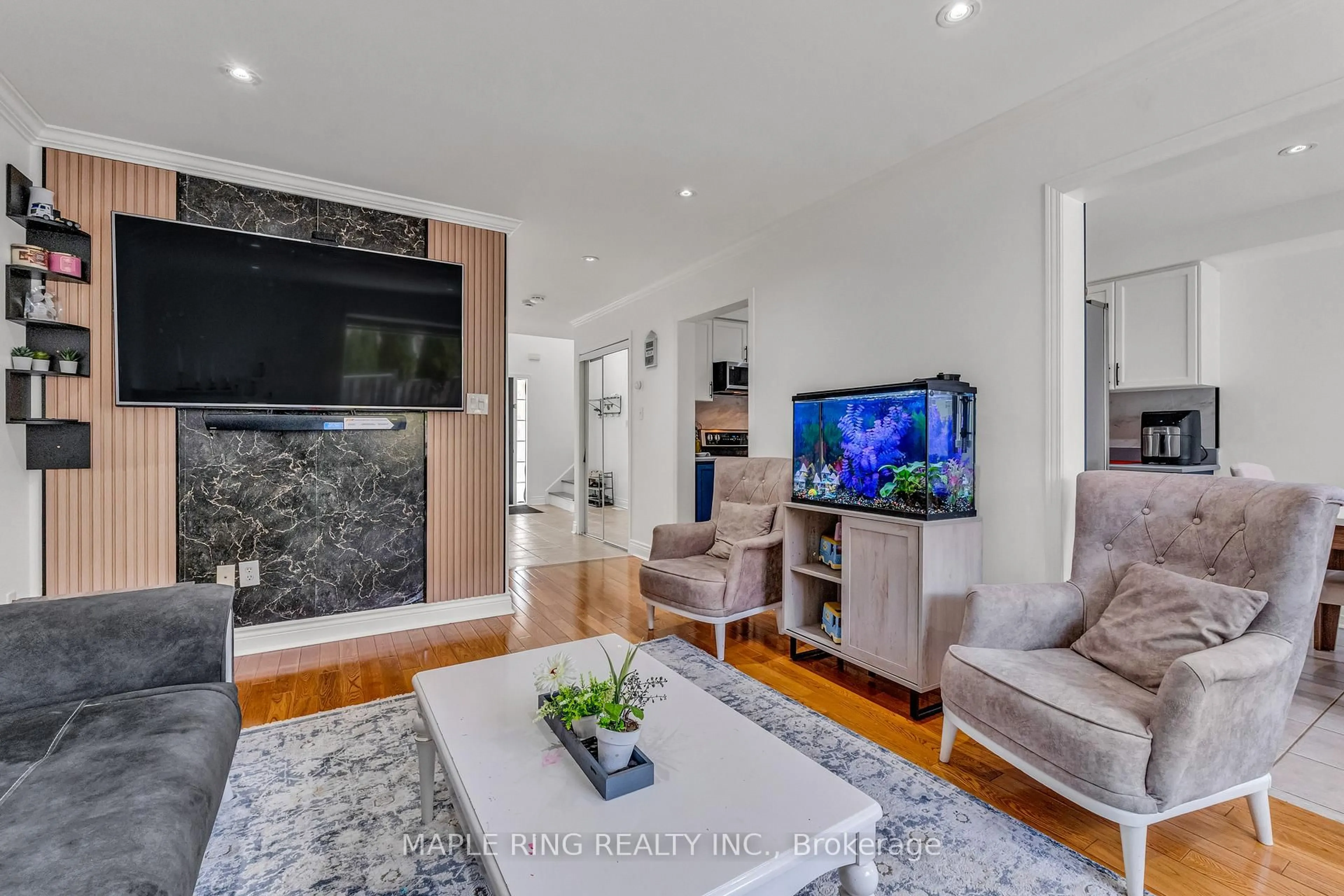 Unknown for 36 Laurelhurst Cres, Vaughan Ontario L4H 2M9