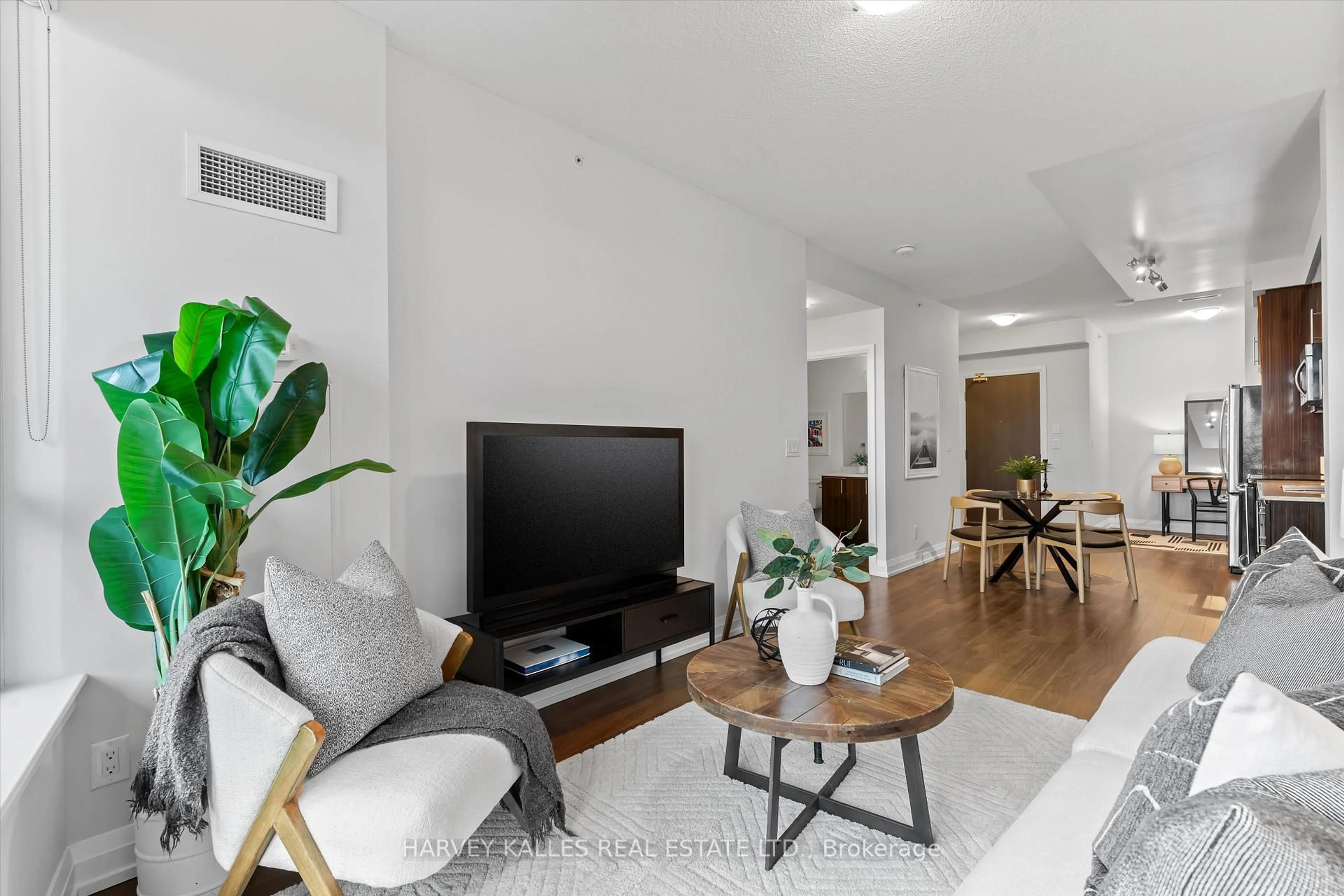 Unknown for 7171 Yonge St #709, Markham Ontario L3T 0C5