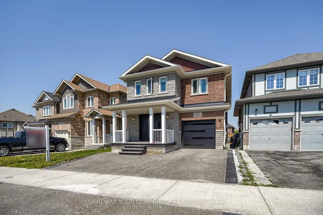 66 Heritage St, Bradford West Gwillimbury 4