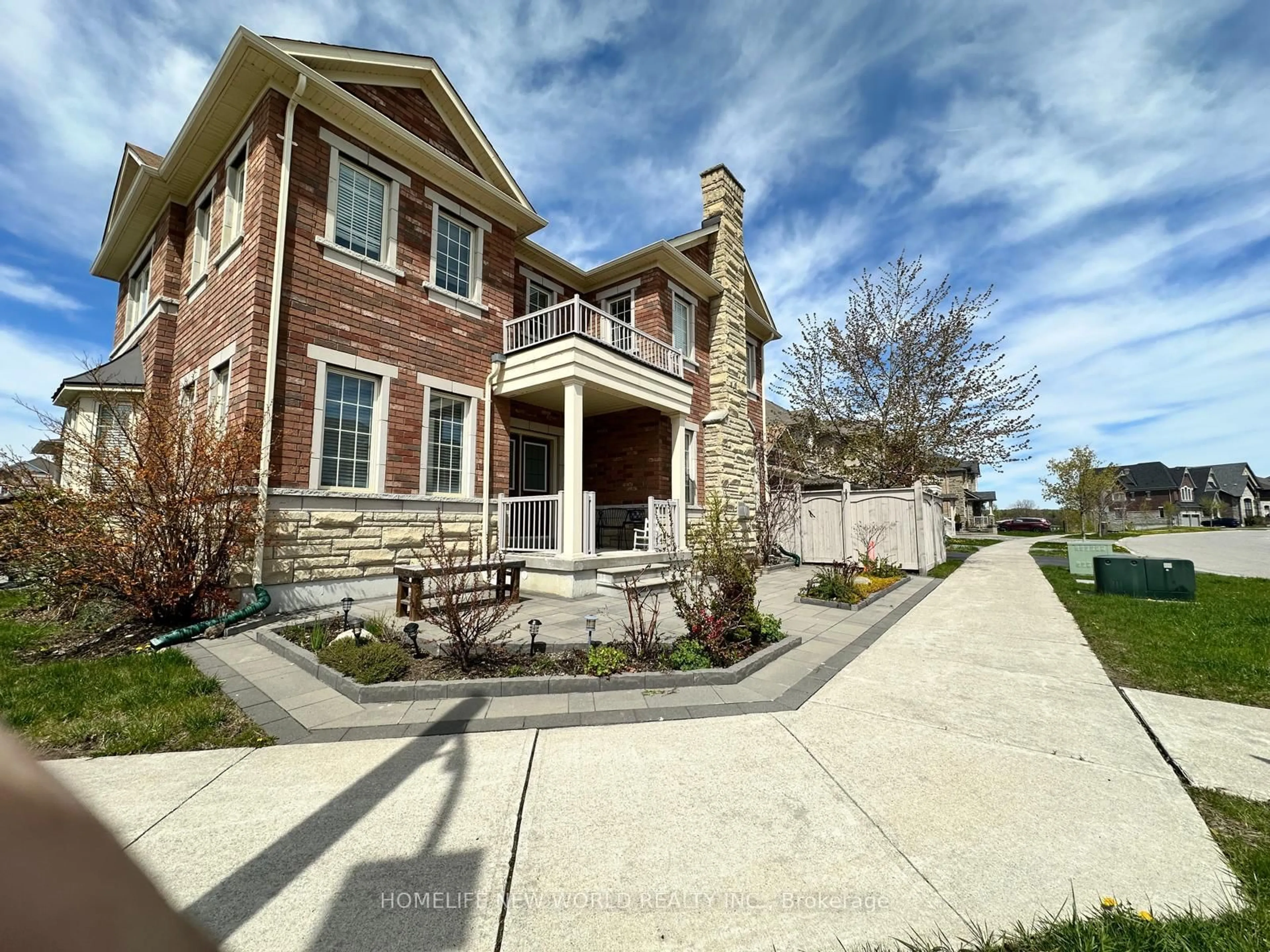 Unknown for 298 West Lawn Cres, Whitchurch-Stouffville Ontario L4A 1X3