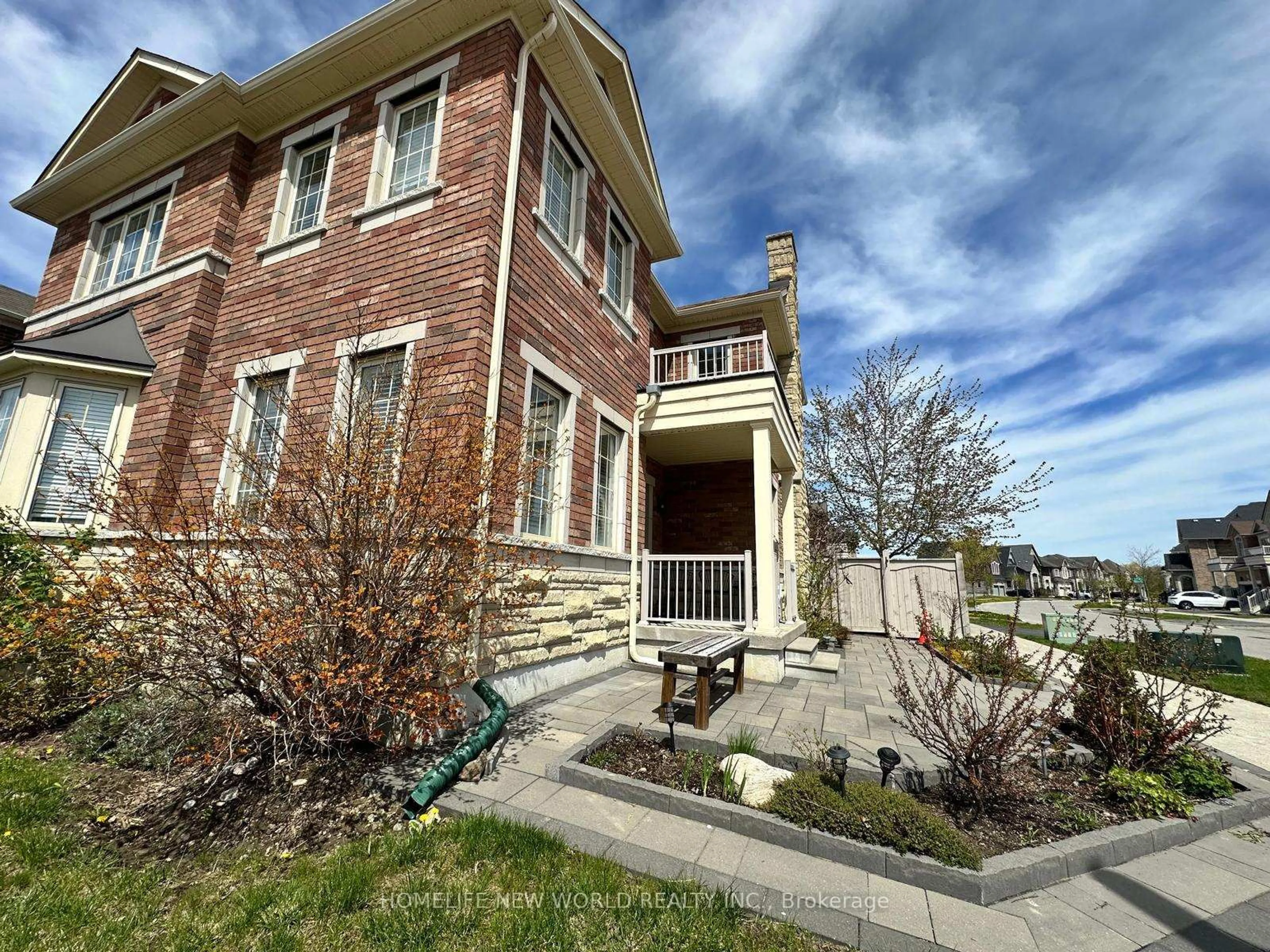 Unknown for 298 West Lawn Cres, Whitchurch-Stouffville Ontario L4A 1X3