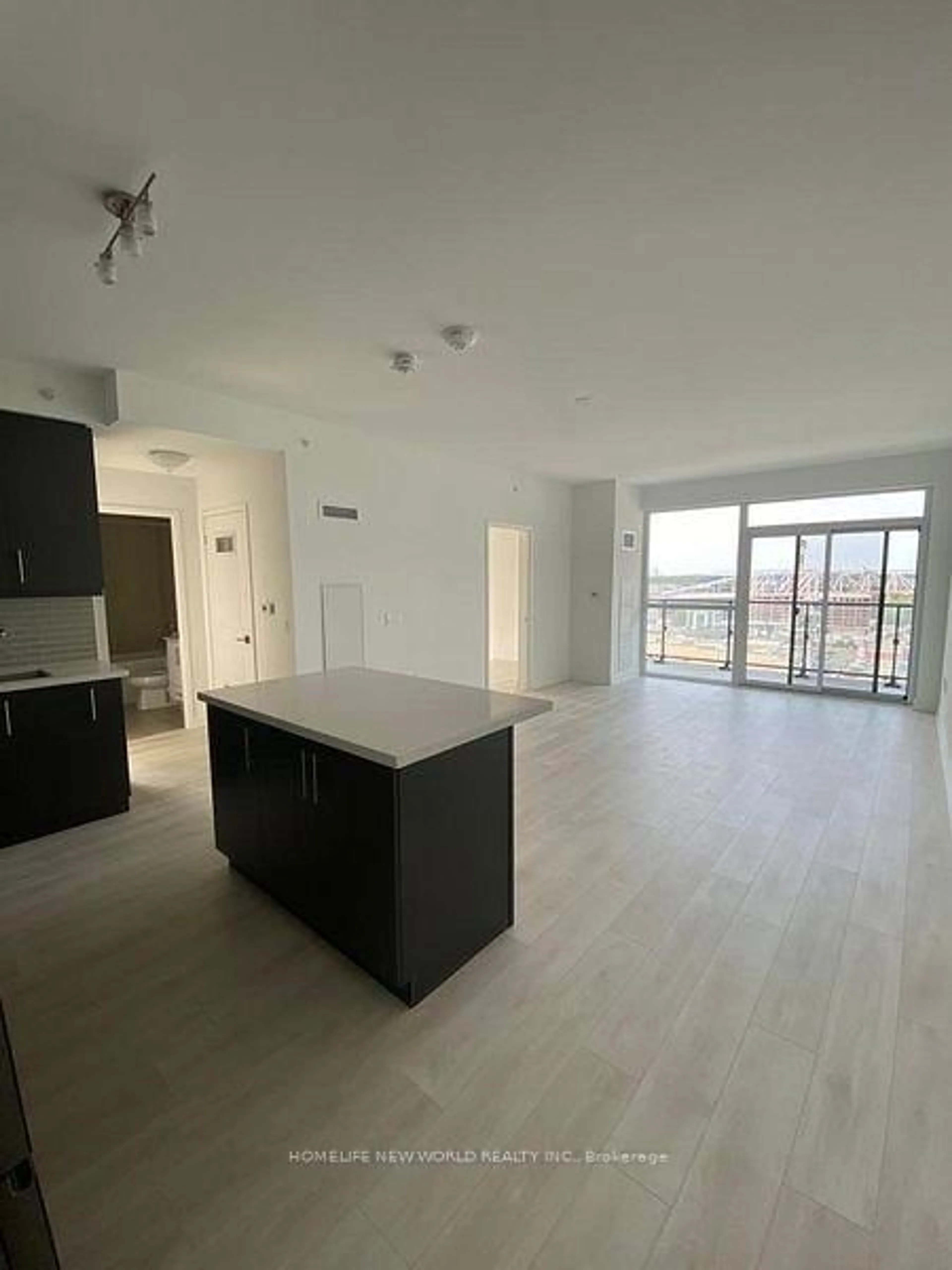 Unknown for 75 Oneida Cres #1210, Richmond Hill Ontario L4B 0H3