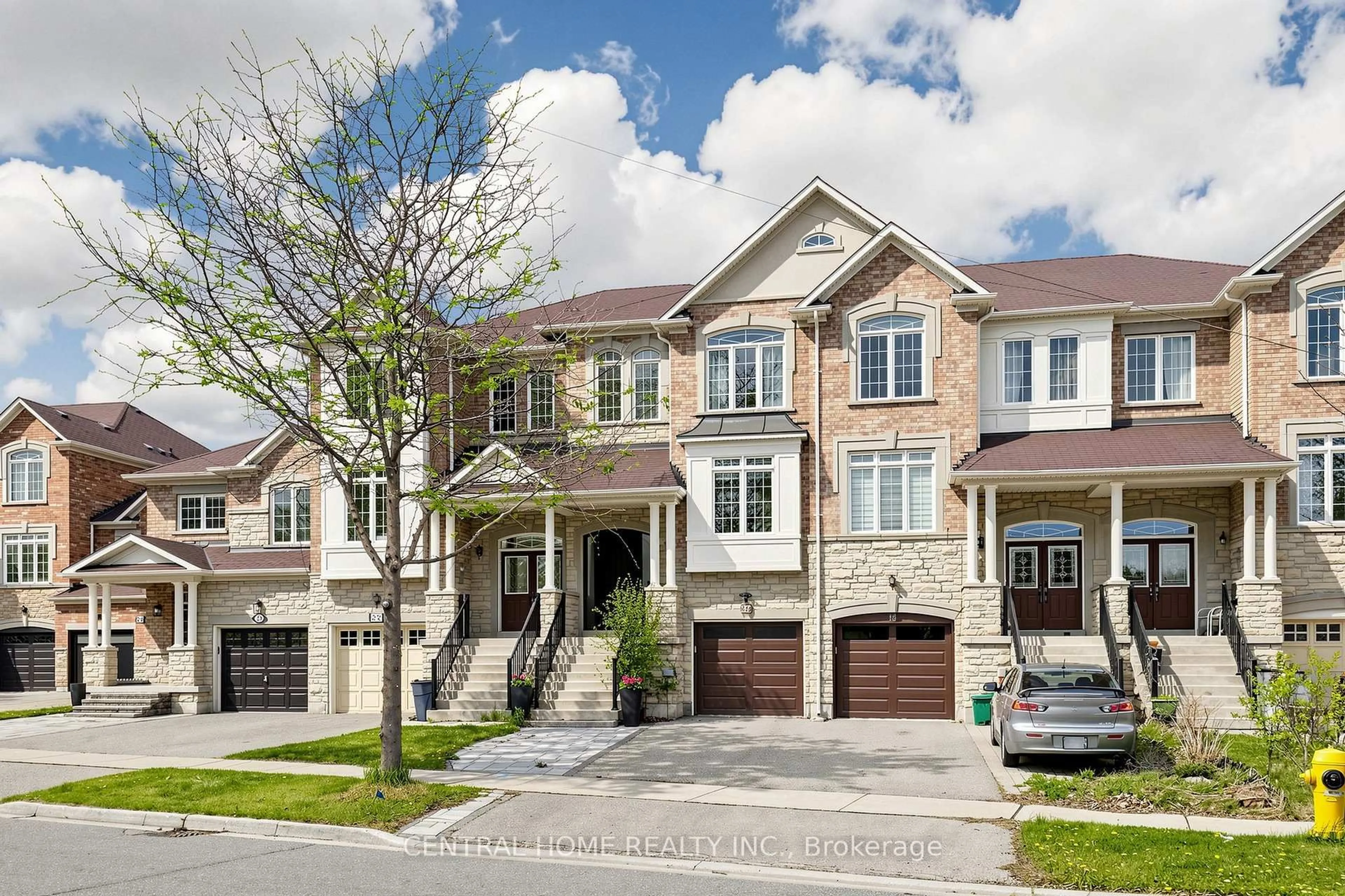 Unknown for 20 George Kirby St, Vaughan Ontario L6A 0K5