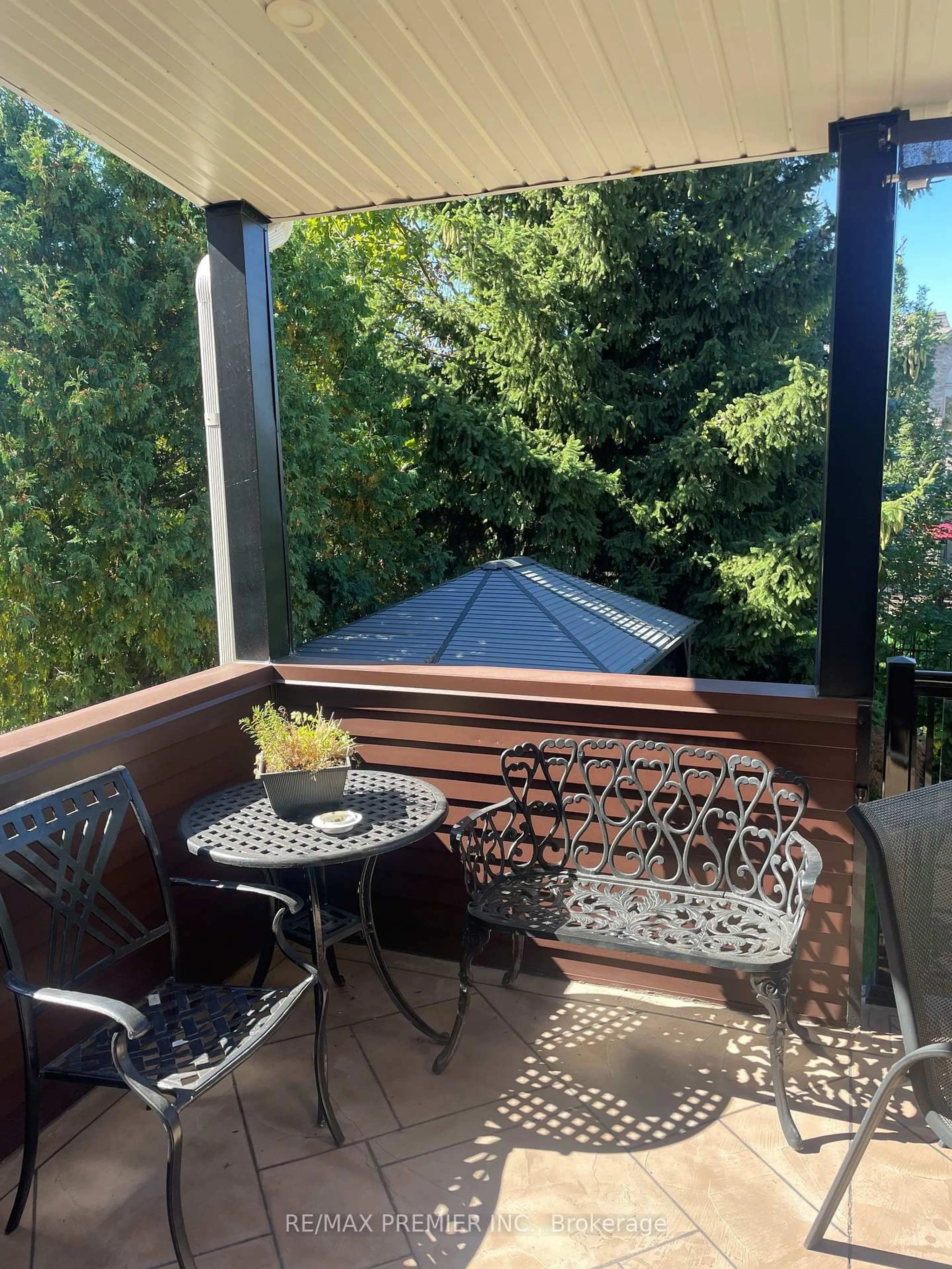 Balcony in the apartment, unknown for 90 Siderno Cres, Vaughan Ontario L4L 9H5