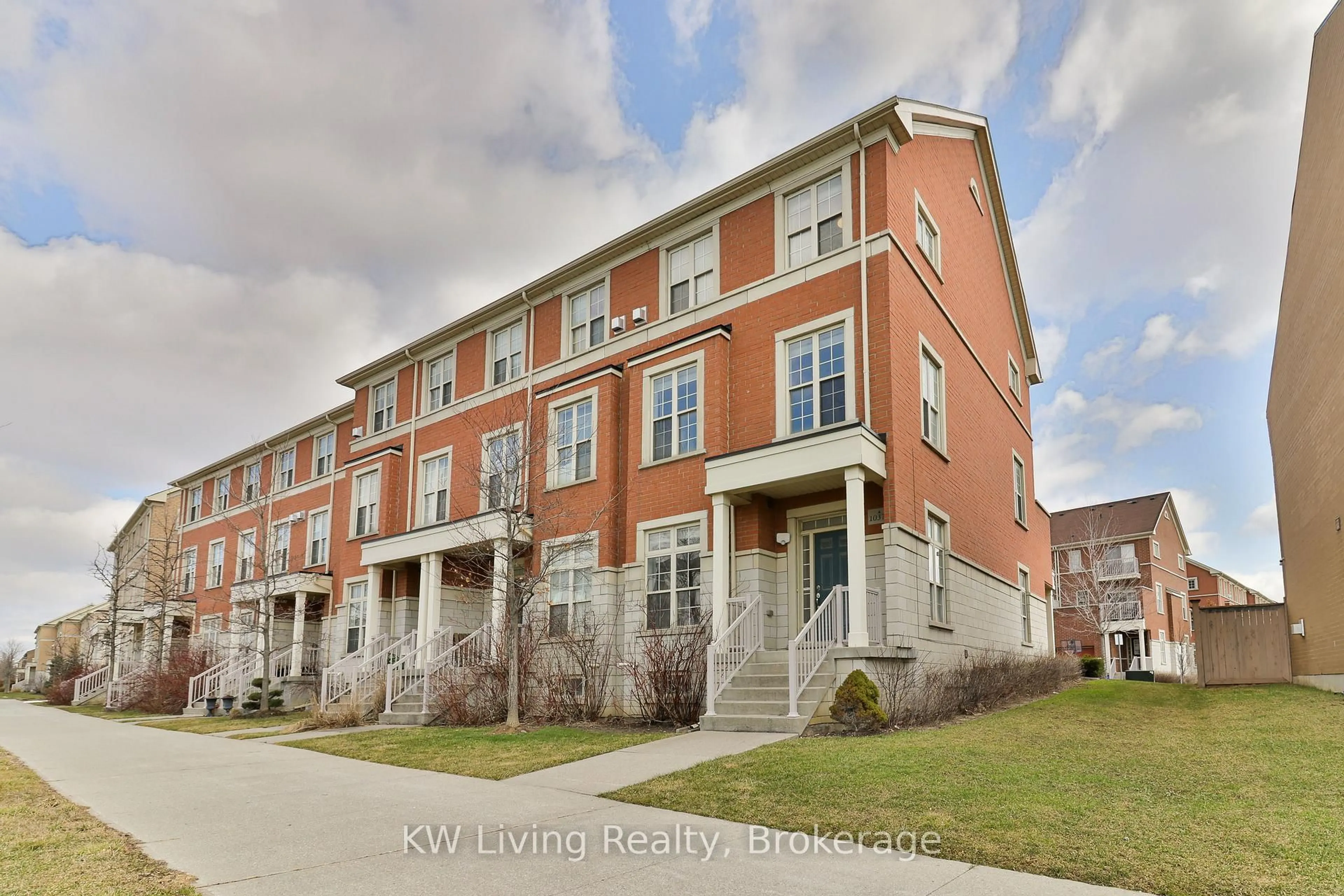 Unknown for 10373 Woodbine Ave, Markham Ontario L6C 0N9