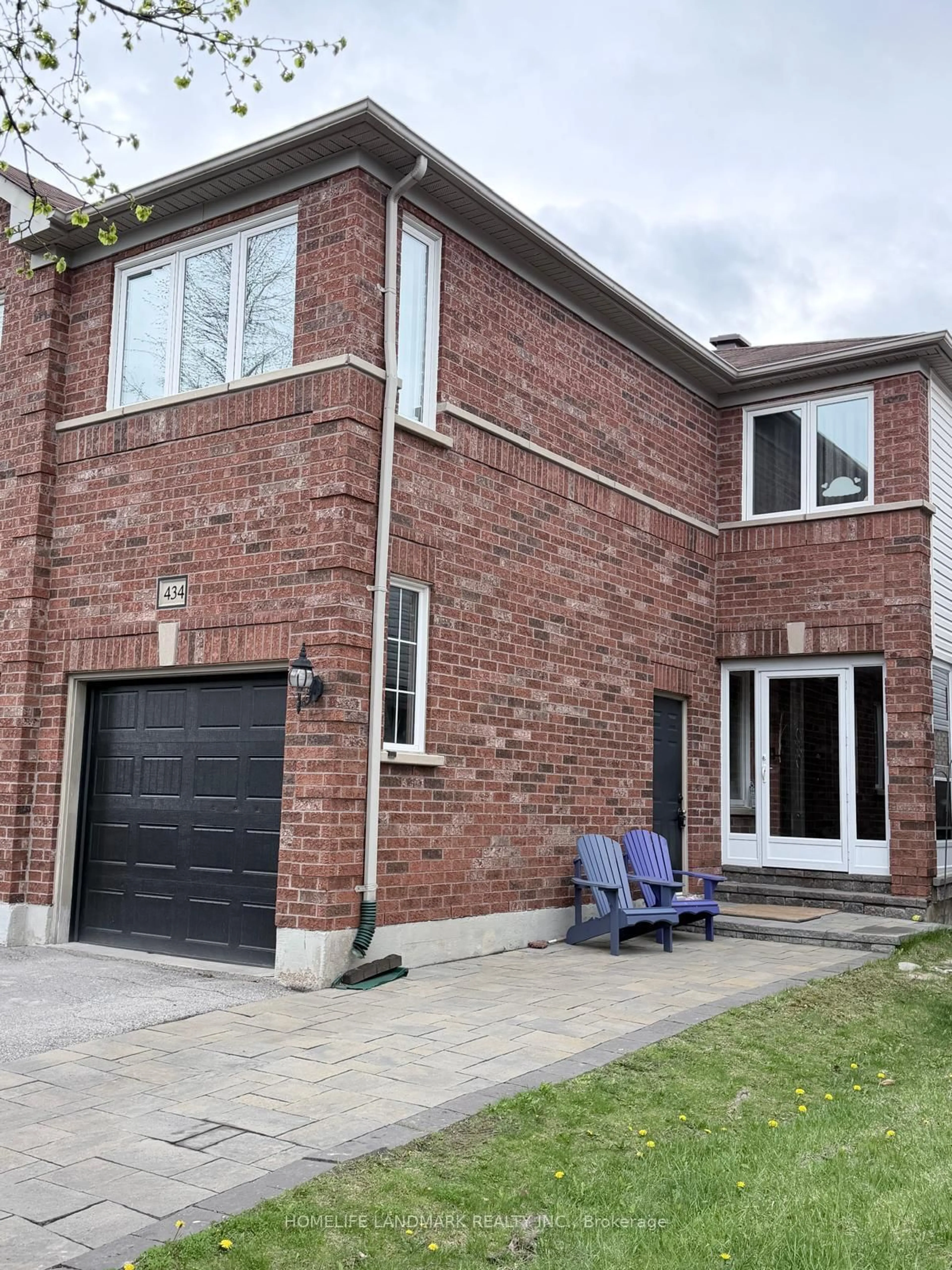 Home with brick exterior material, street for 434 Heddle Cres, Newmarket Ontario L3X 2J2