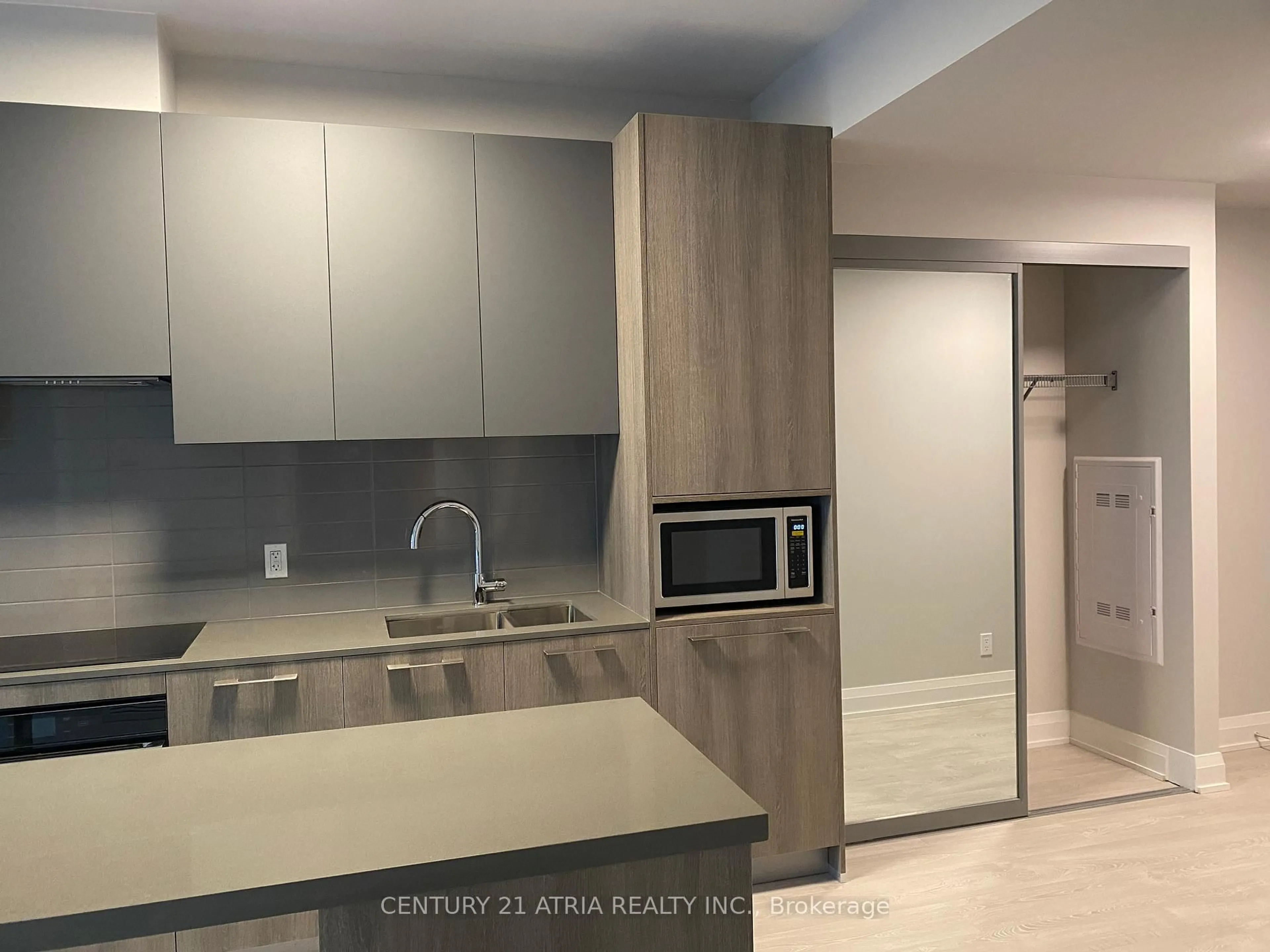 Standard kitchen, unknown for 18 Water Walk Dr #2901, Markham Ontario L3R 6L5