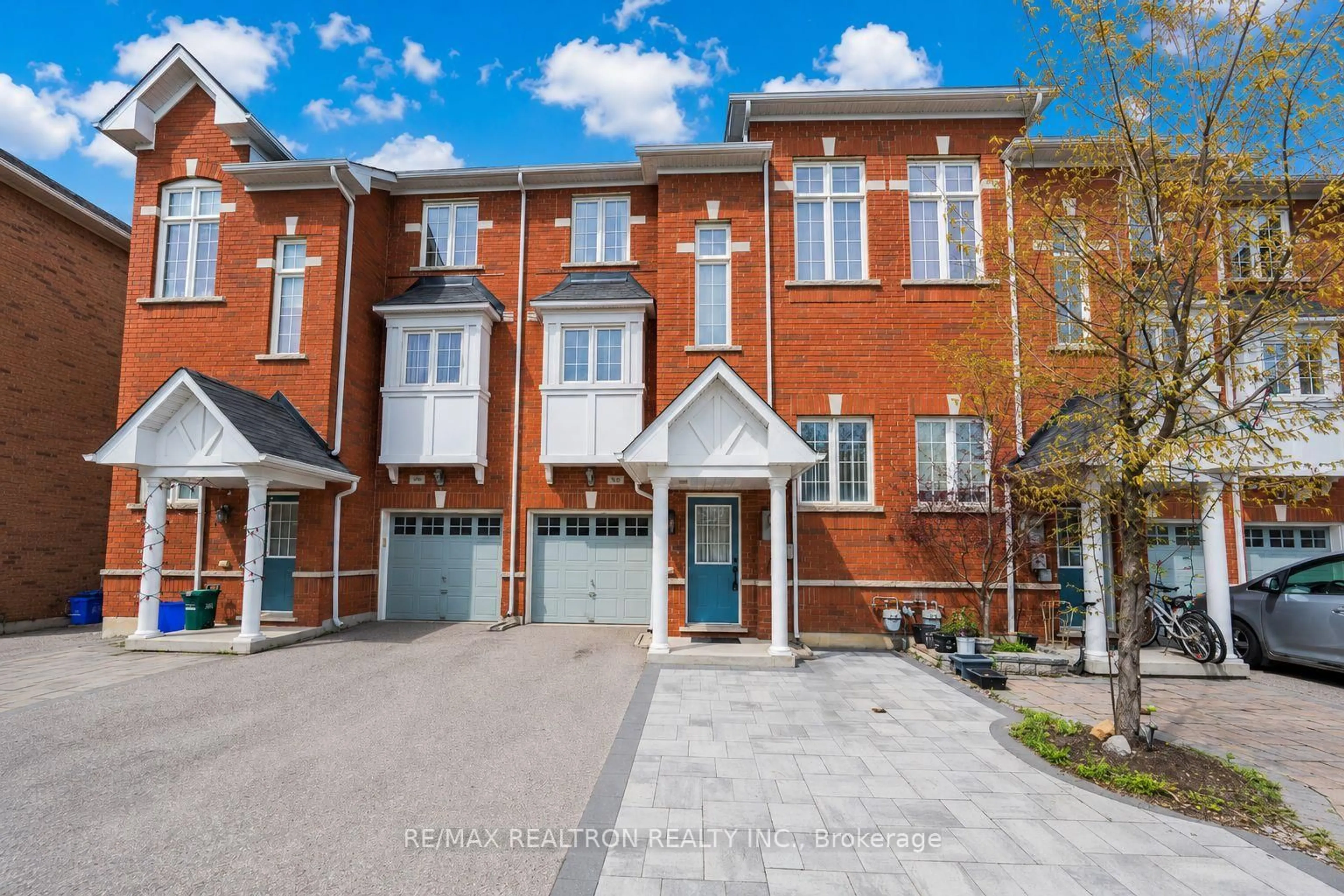 Unknown for 15 Old Colony Rd #84, Richmond Hill Ontario L4E 4L5