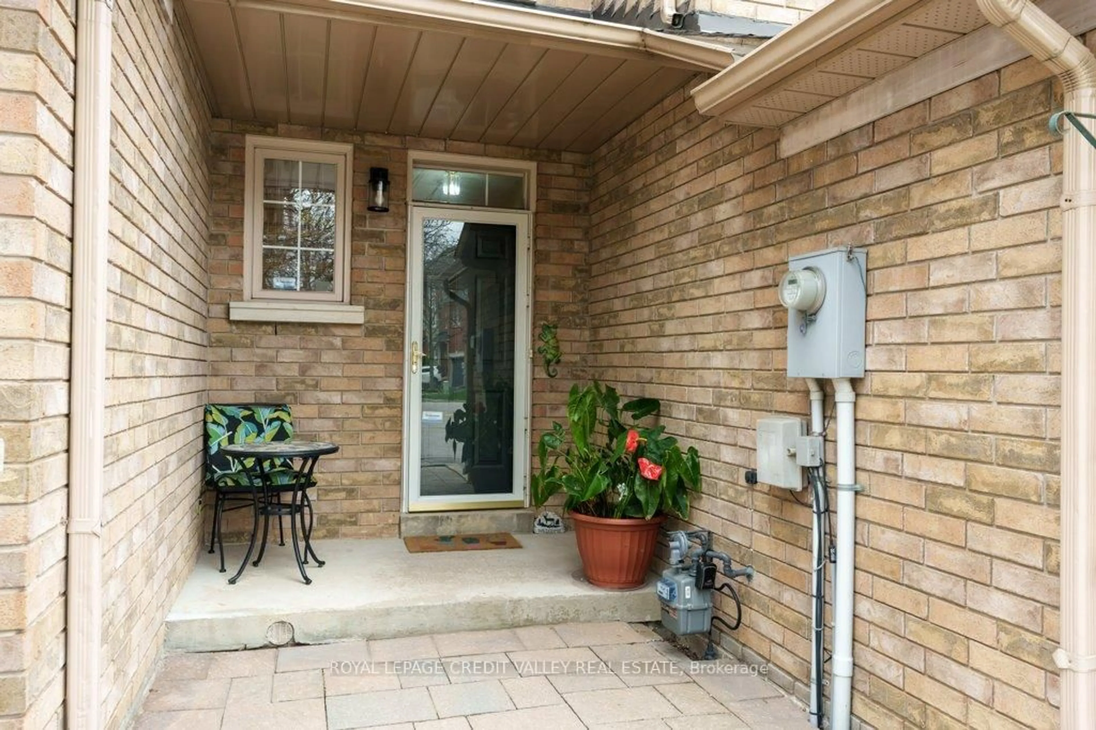 Unknown for 180 Blue Willow Dr #6, Vaughan Ontario L4L 9C9