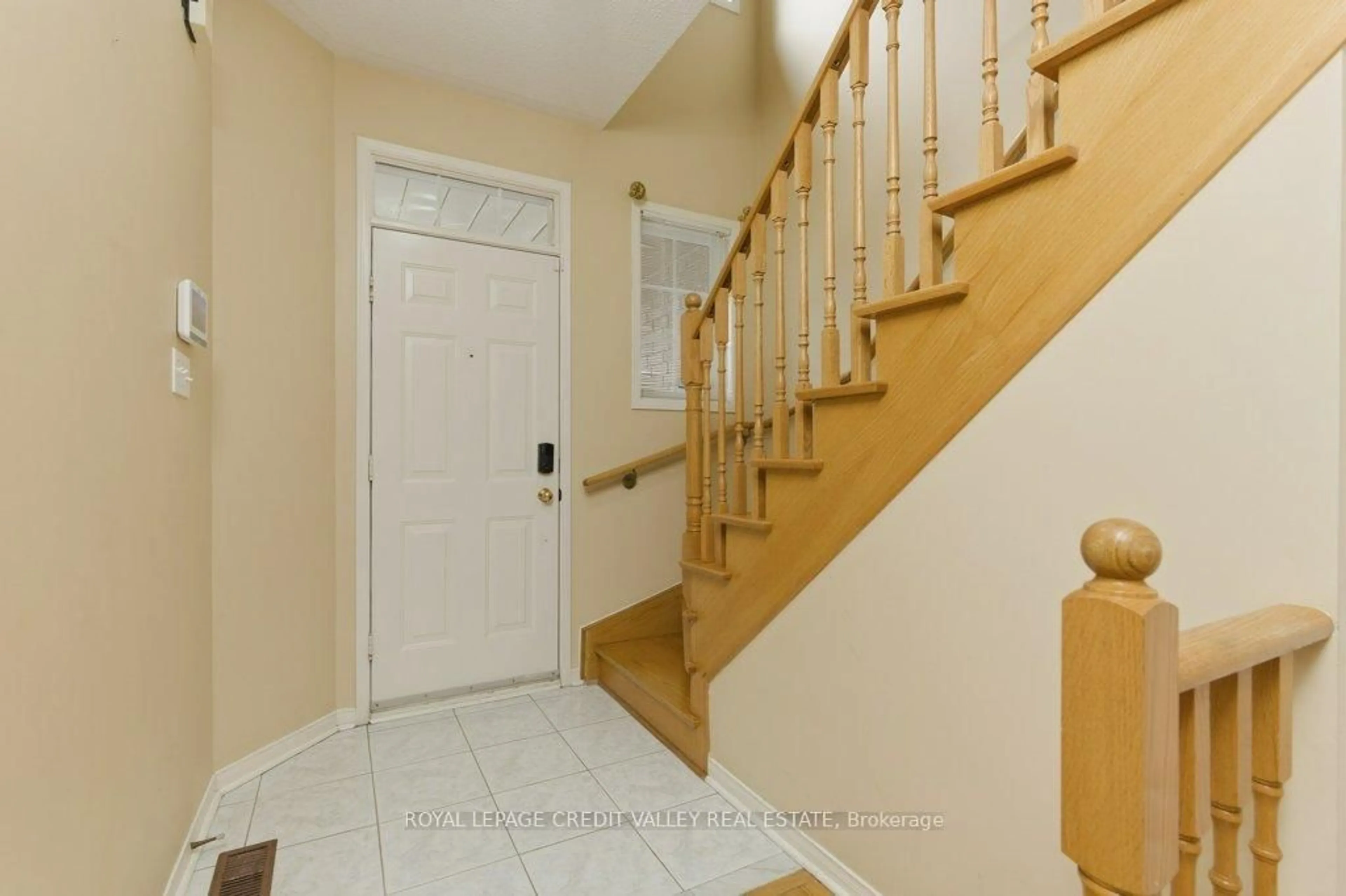 Unknown for 180 Blue Willow Dr #6, Vaughan Ontario L4L 9C9