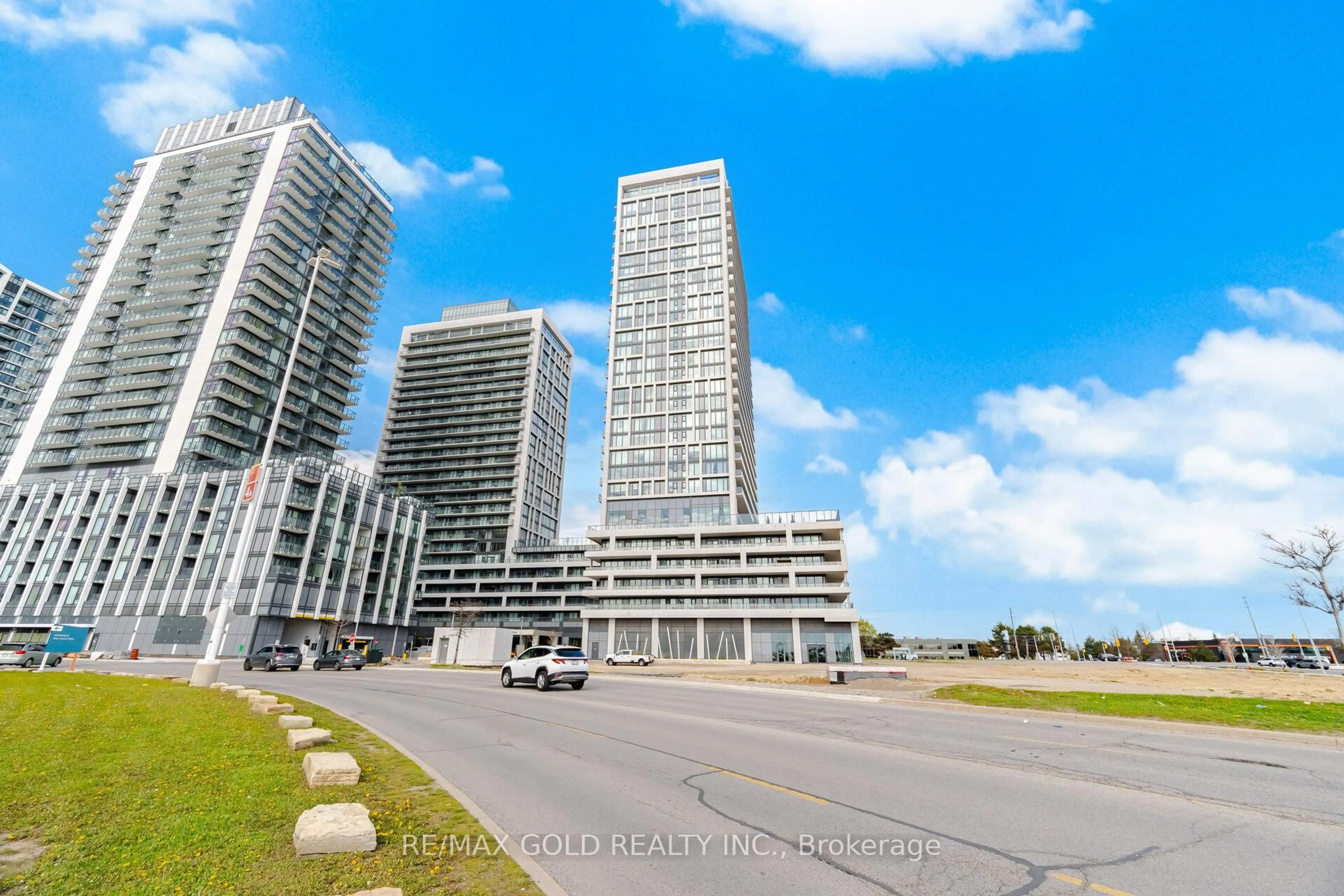 Unknown for 8960 Jane St #1421, Vaughan Ontario L4K 2M9