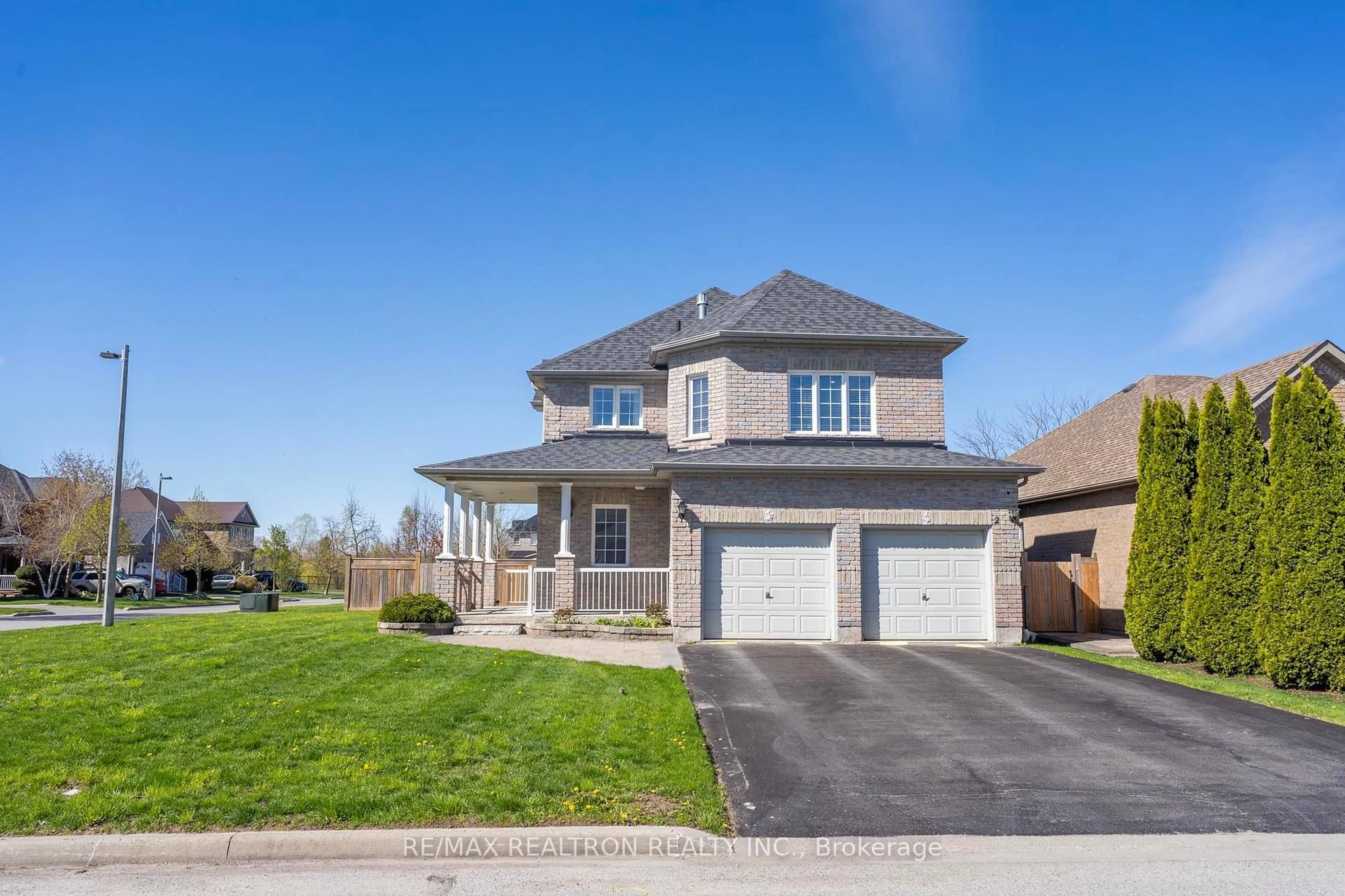Home with brick exterior material, street for 2 Whitestone Dr, Georgina Ontario L4P 0A1
