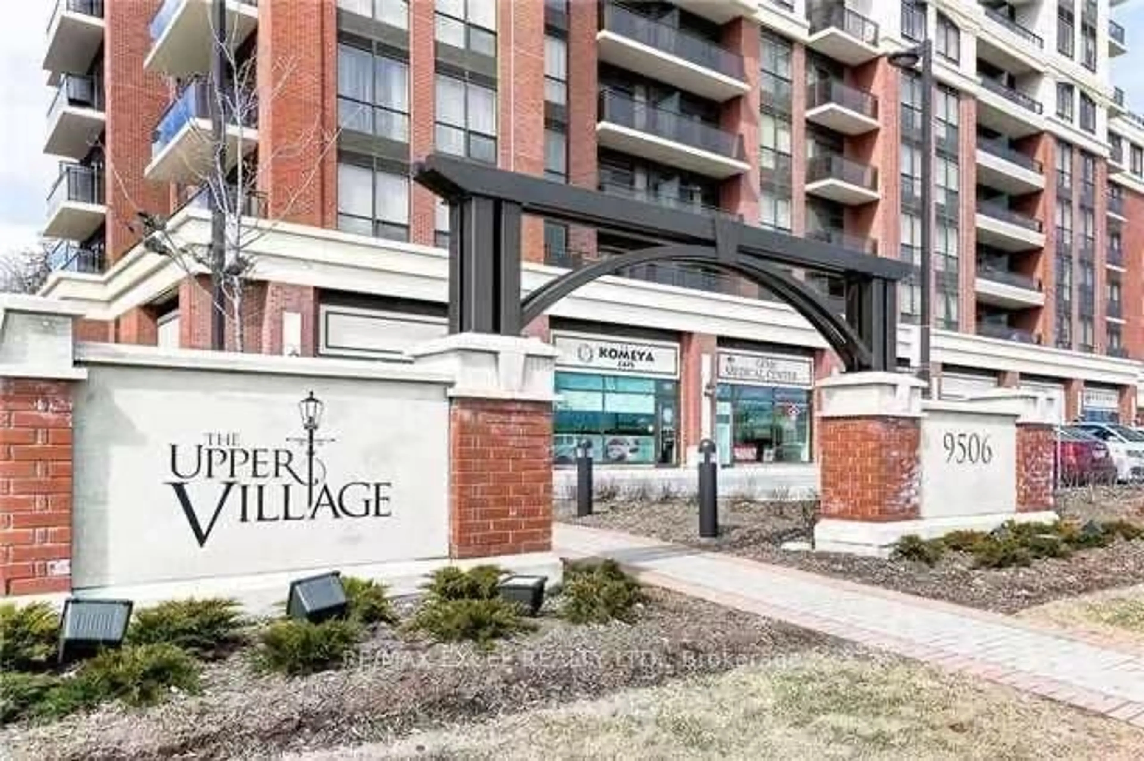 Indoor foyer for 9506 Markham Rd #903, Markham Ontario L6E 0S5