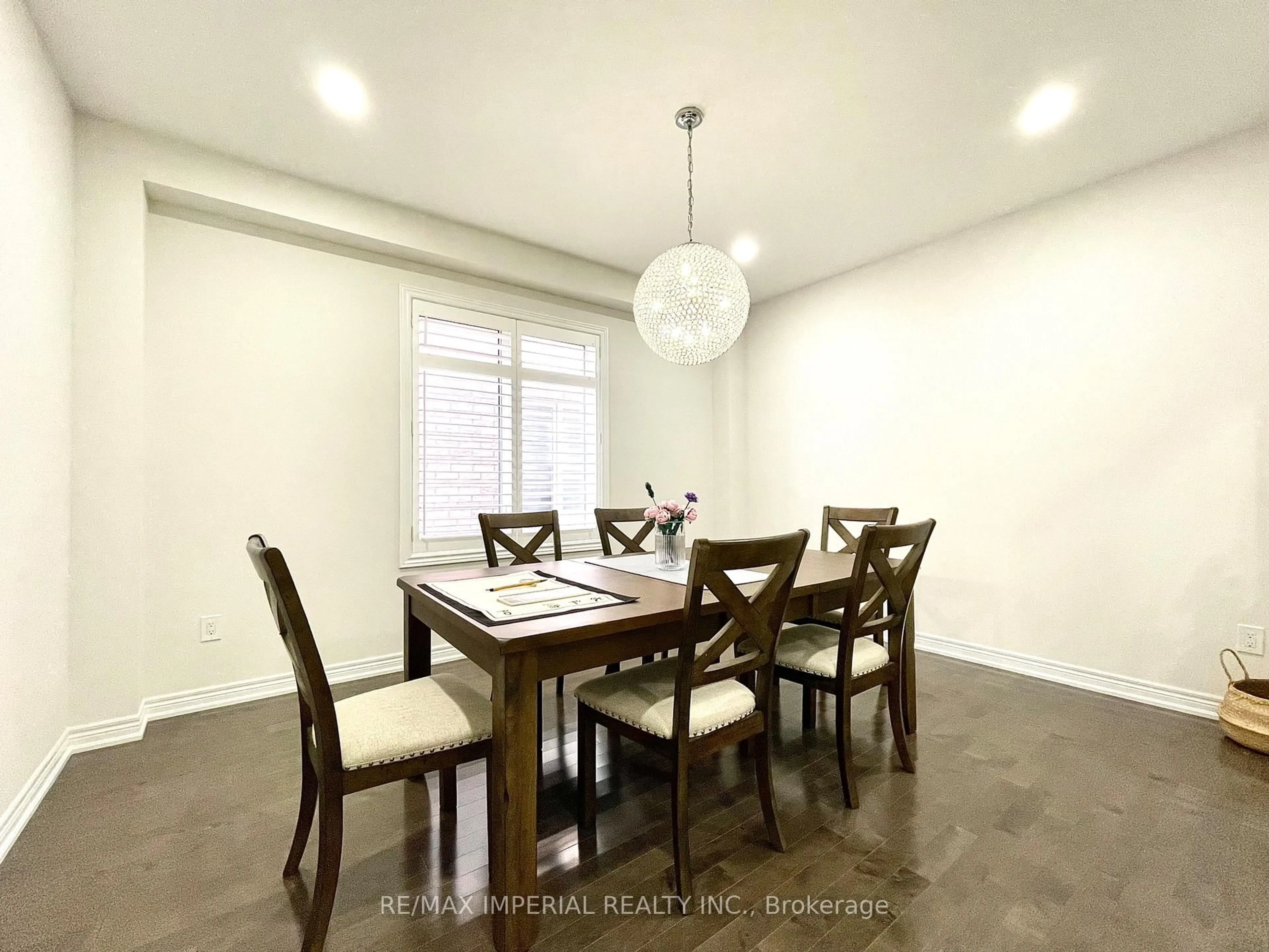 Dining room, unknown for 3 Collier Cres, Markham Ontario L6E 0T2