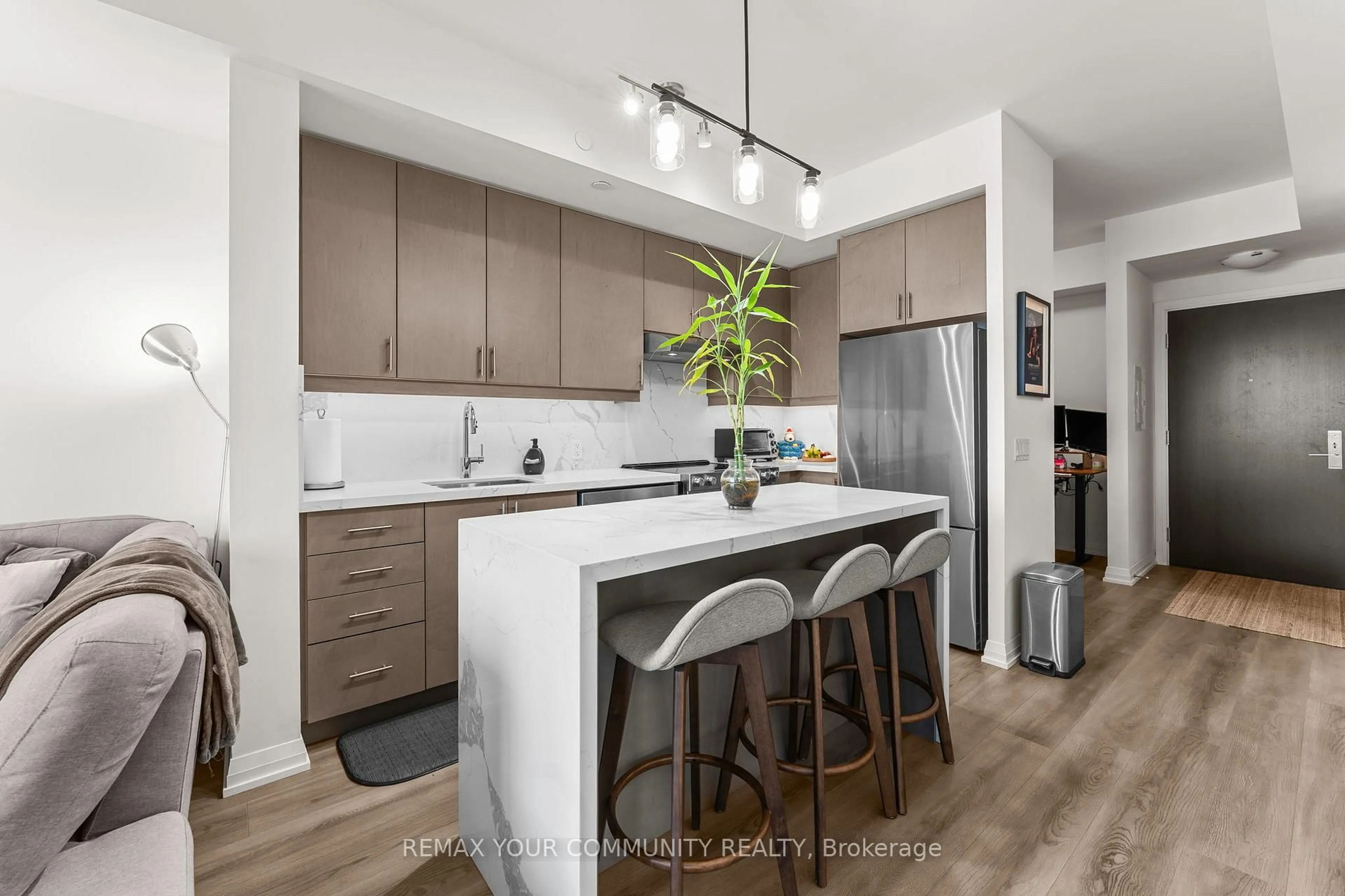 Open concept kitchen, unknown for 9000 Jane St #429, Vaughan Ontario L4K 0M6