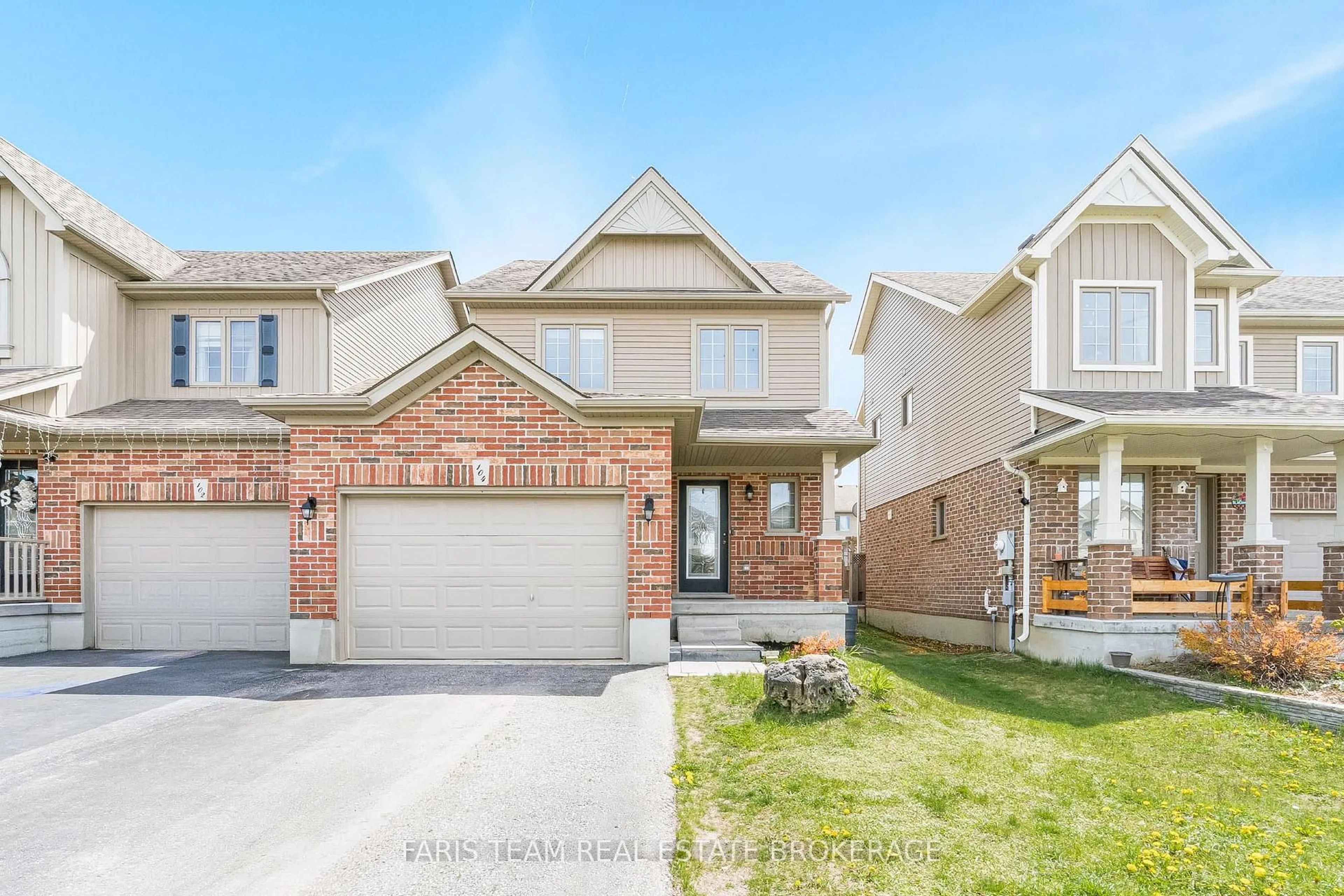 Home with brick exterior material, street for 104 Banting Cres, Essa Ontario L3W 0P3