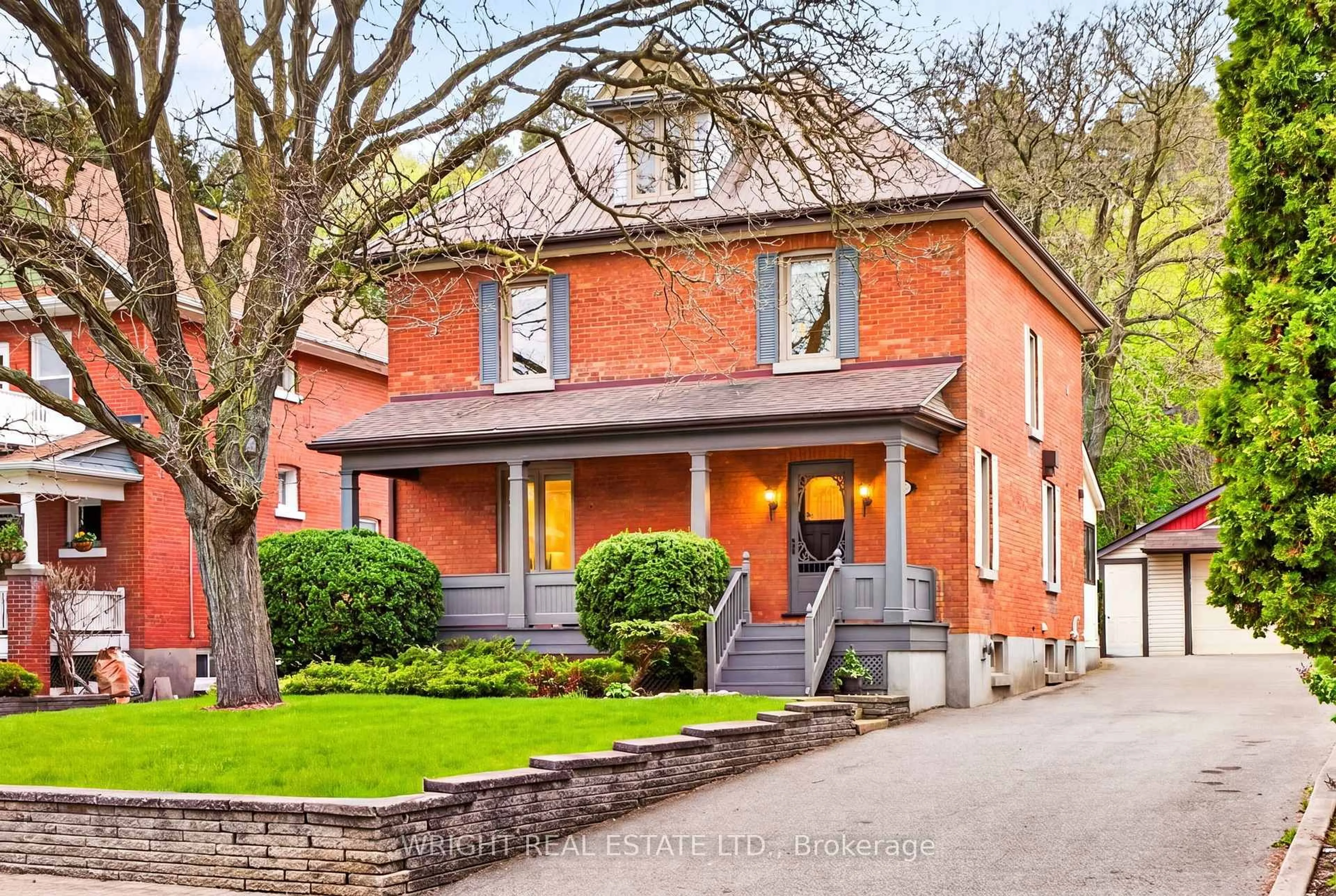 Home with brick exterior material, street for 44 Wallace St, Vaughan Ontario L4L 2P3