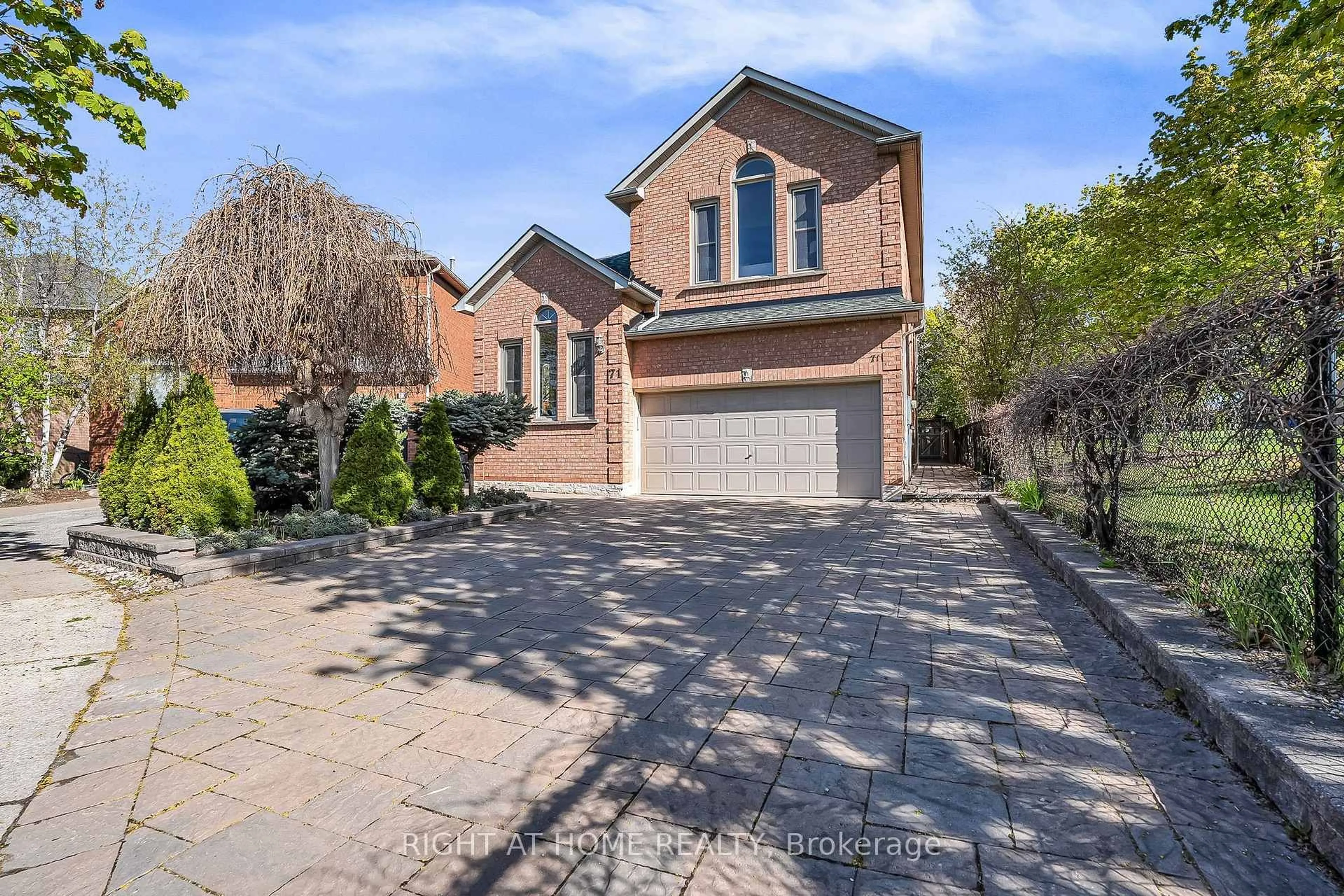 Home with brick exterior material, street for 71 Ventura Way, Vaughan Ontario L4J 7T4