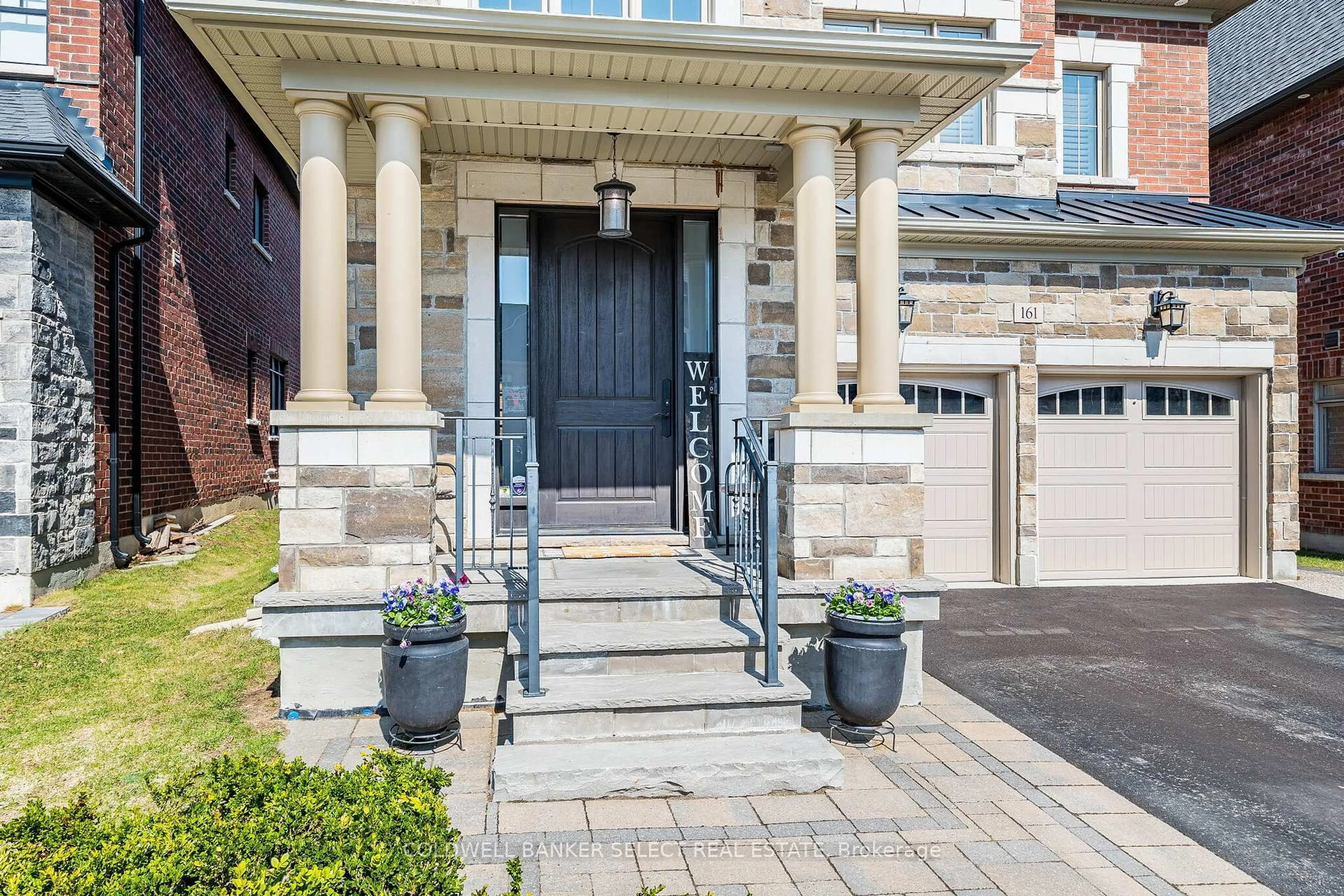 Unknown for 161 Cranbrook Cres, Vaughan Ontario L4H 4L1