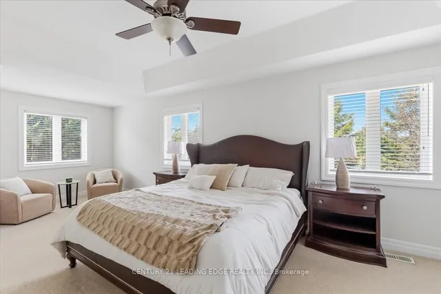 55 CAMPBELL Dr, Uxbridge 5