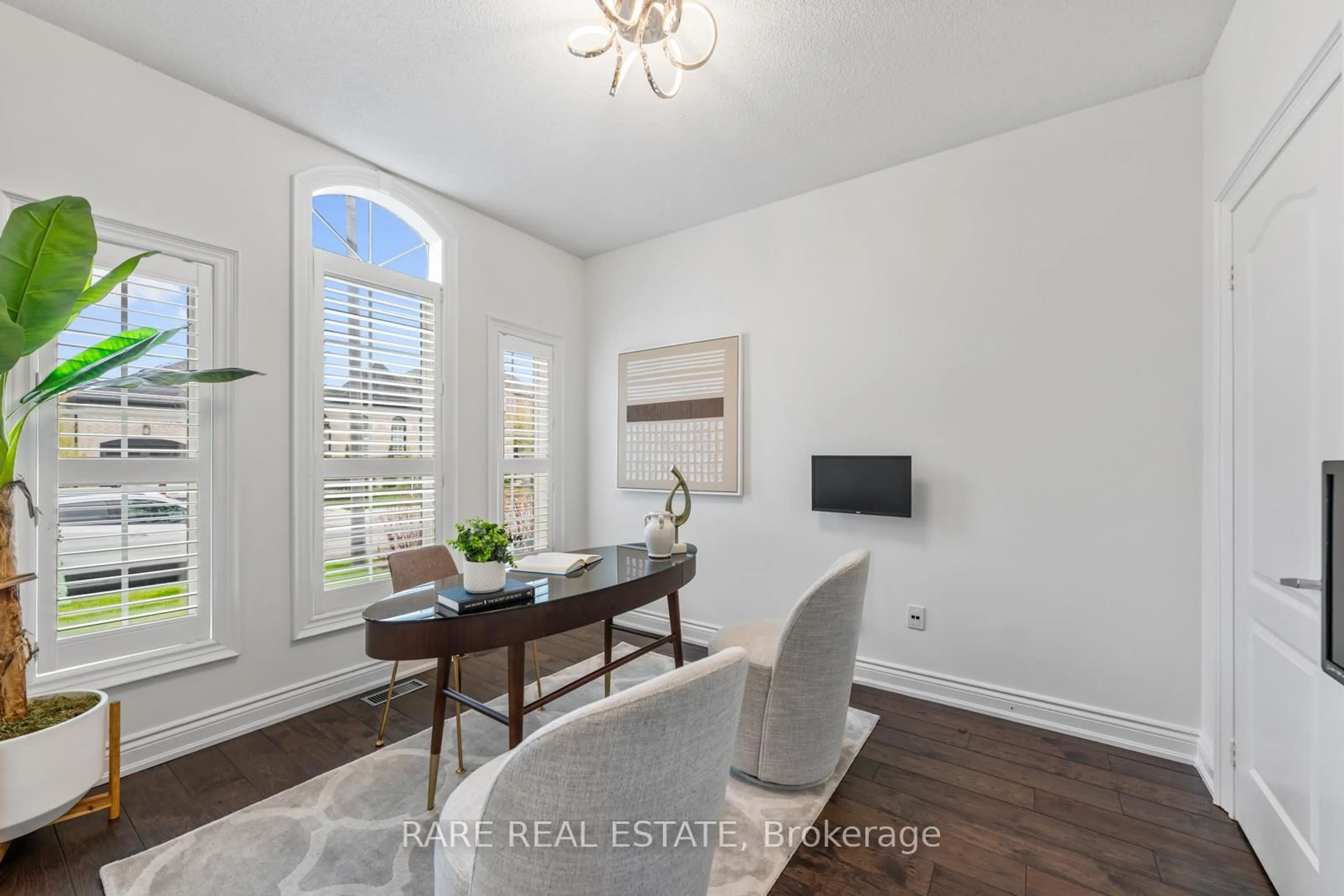 Dining room, wood/laminate floor for 97 Toscana Rd, Vaughan Ontario L4H 2G1