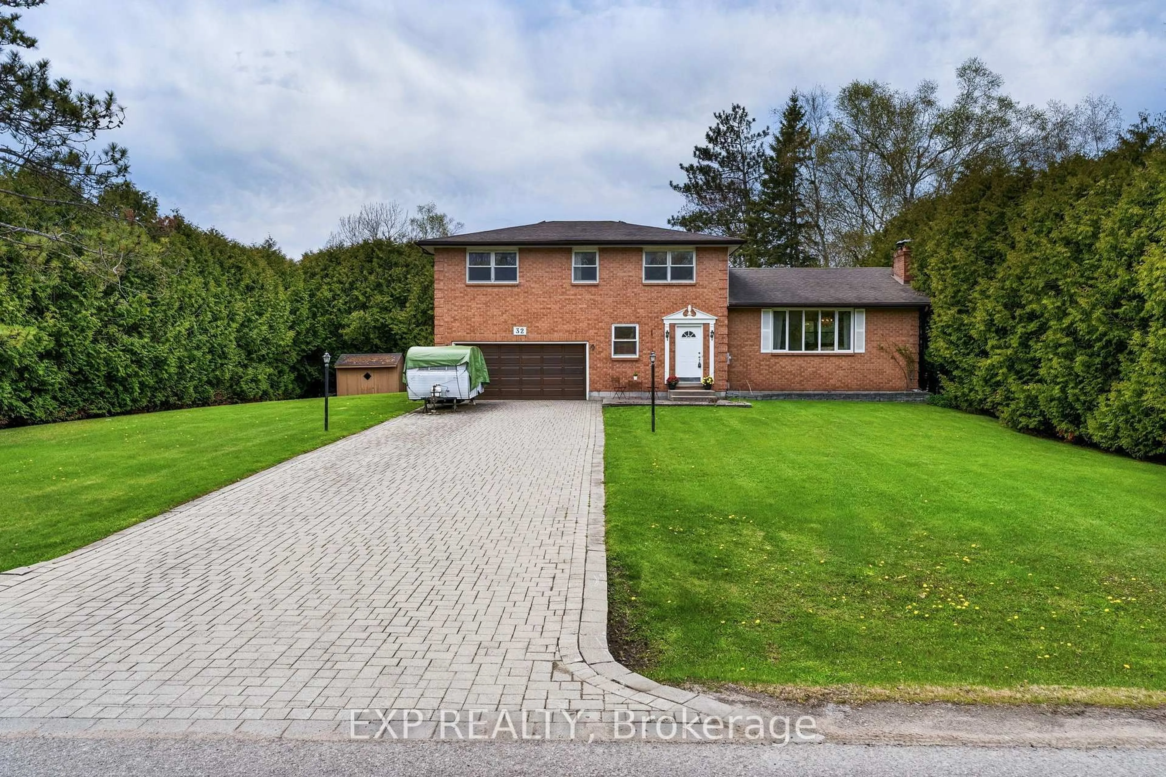 Home with brick exterior material, street for 32 Louisa St, Georgina Ontario L0E 1L0