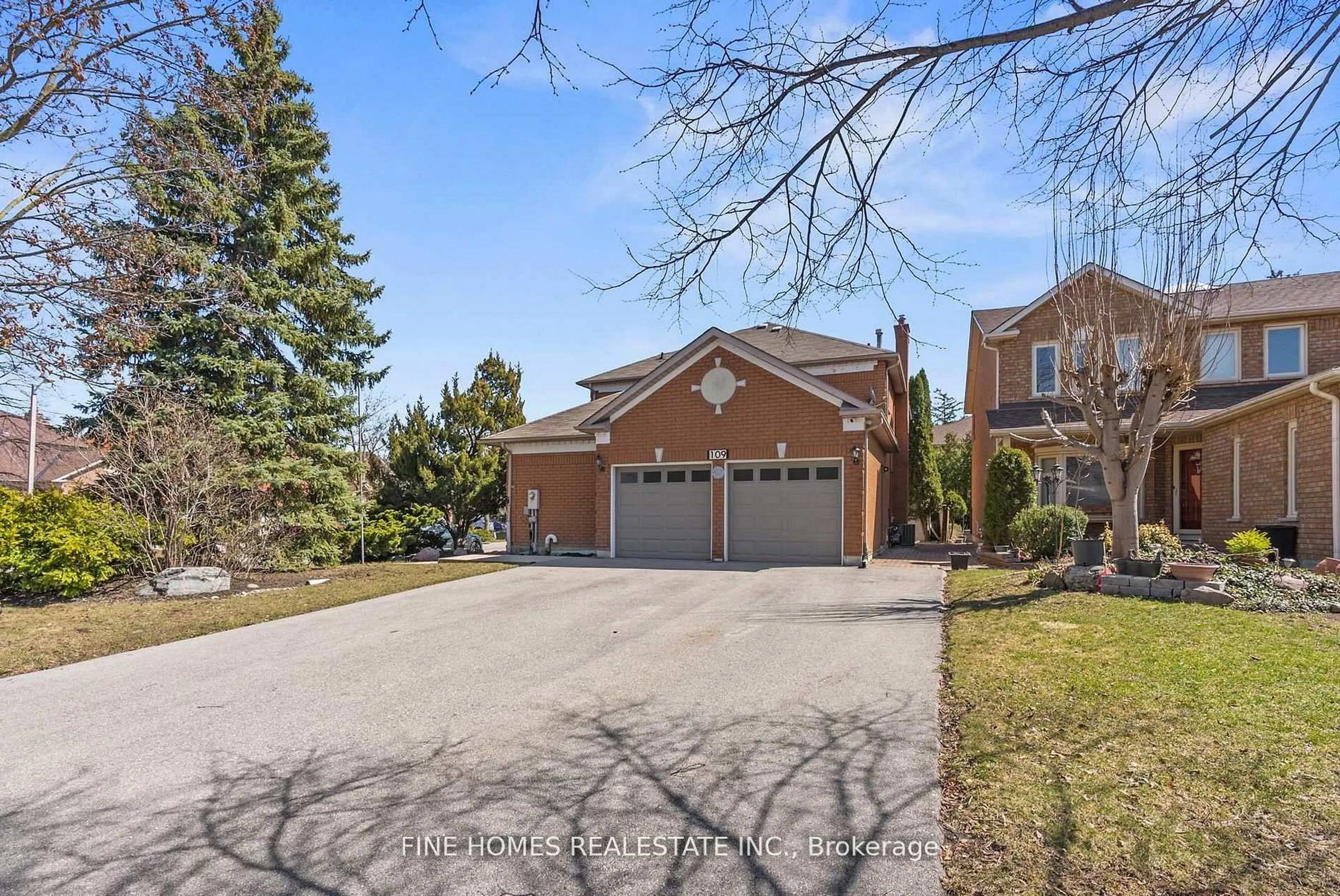 Home with brick exterior material, street for 109 Angelina Ave, Vaughan Ontario L4L 8N9