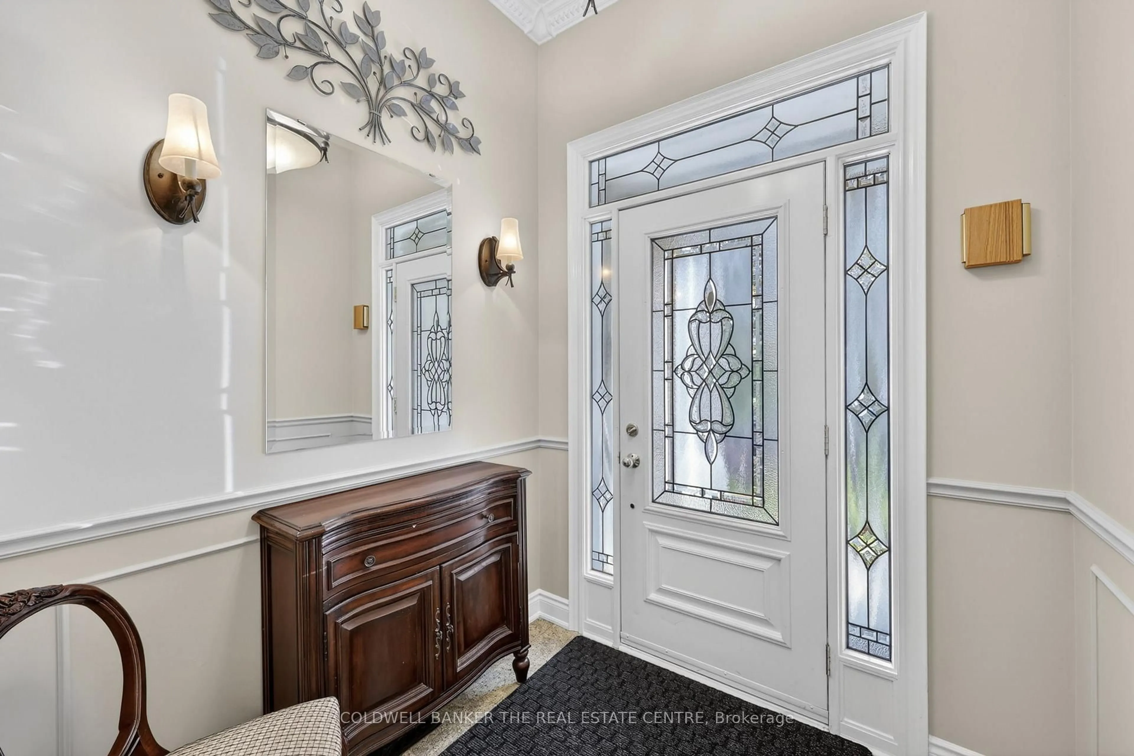 Indoor entryway for 428 Terry Carter Cres #48, Newmarket Ontario L3Y 9G1