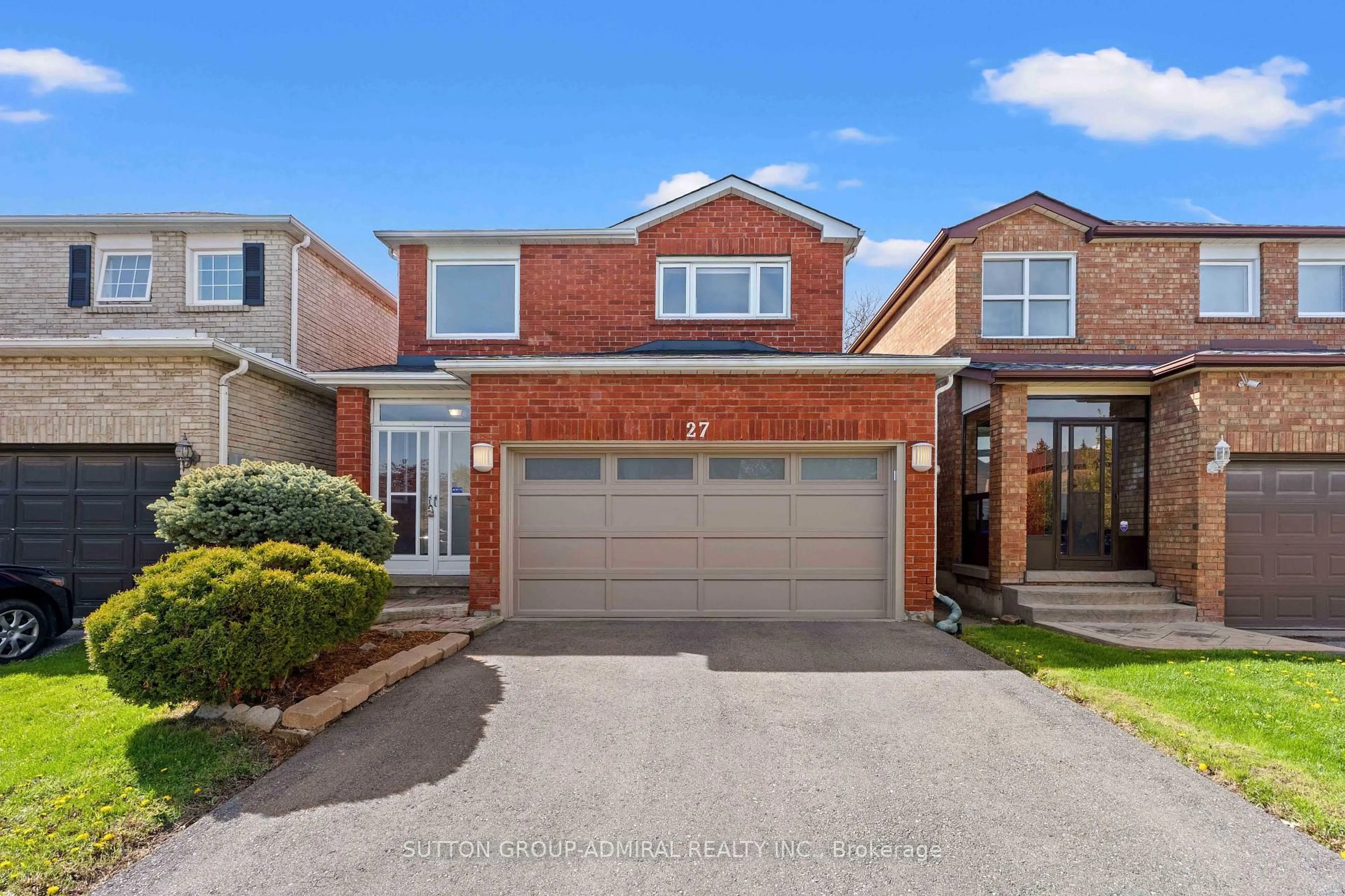 Home with brick exterior material, street for 27 Ramblewood Lane, Vaughan Ontario L4J 6R8