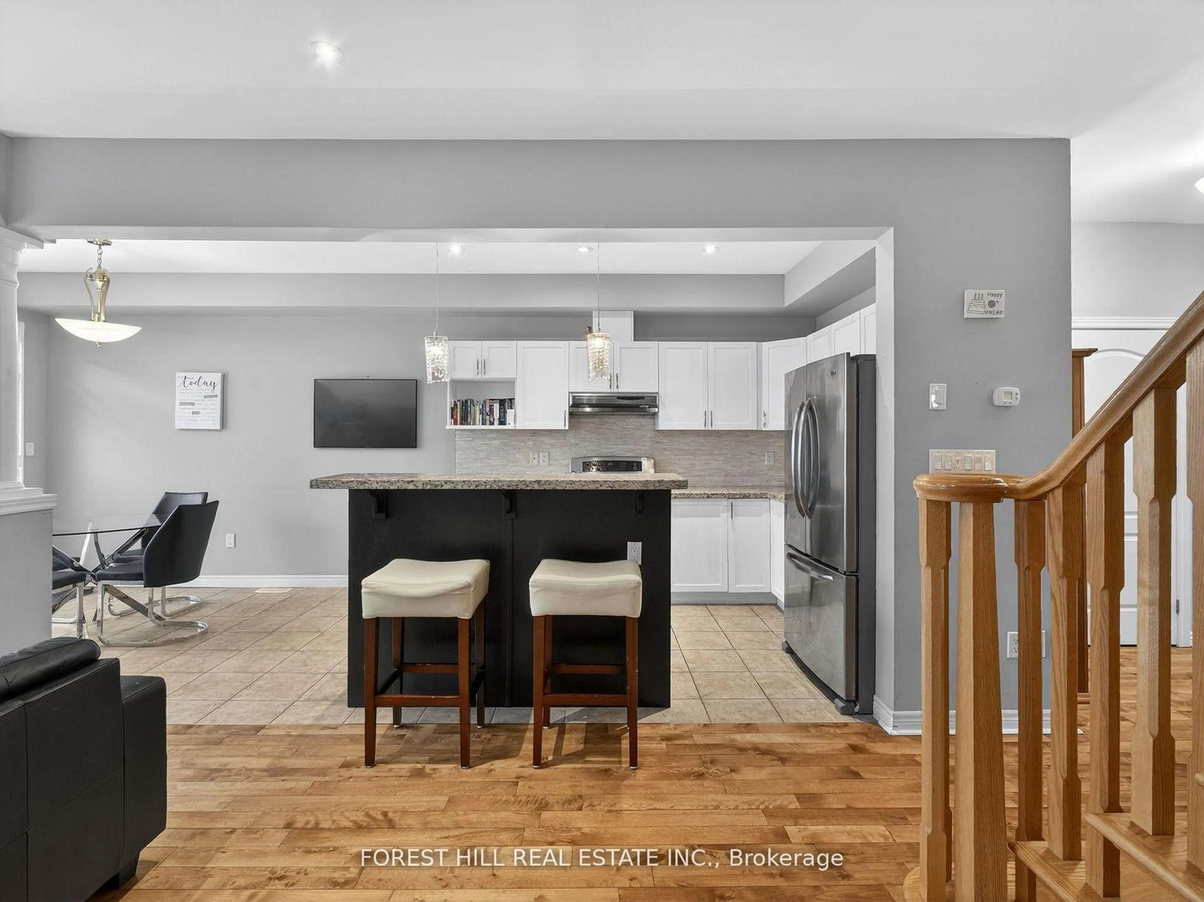 Open concept kitchen, wood/laminate floor for 53 Marc Santi Blvd, Vaughan Ontario L6A 0K2