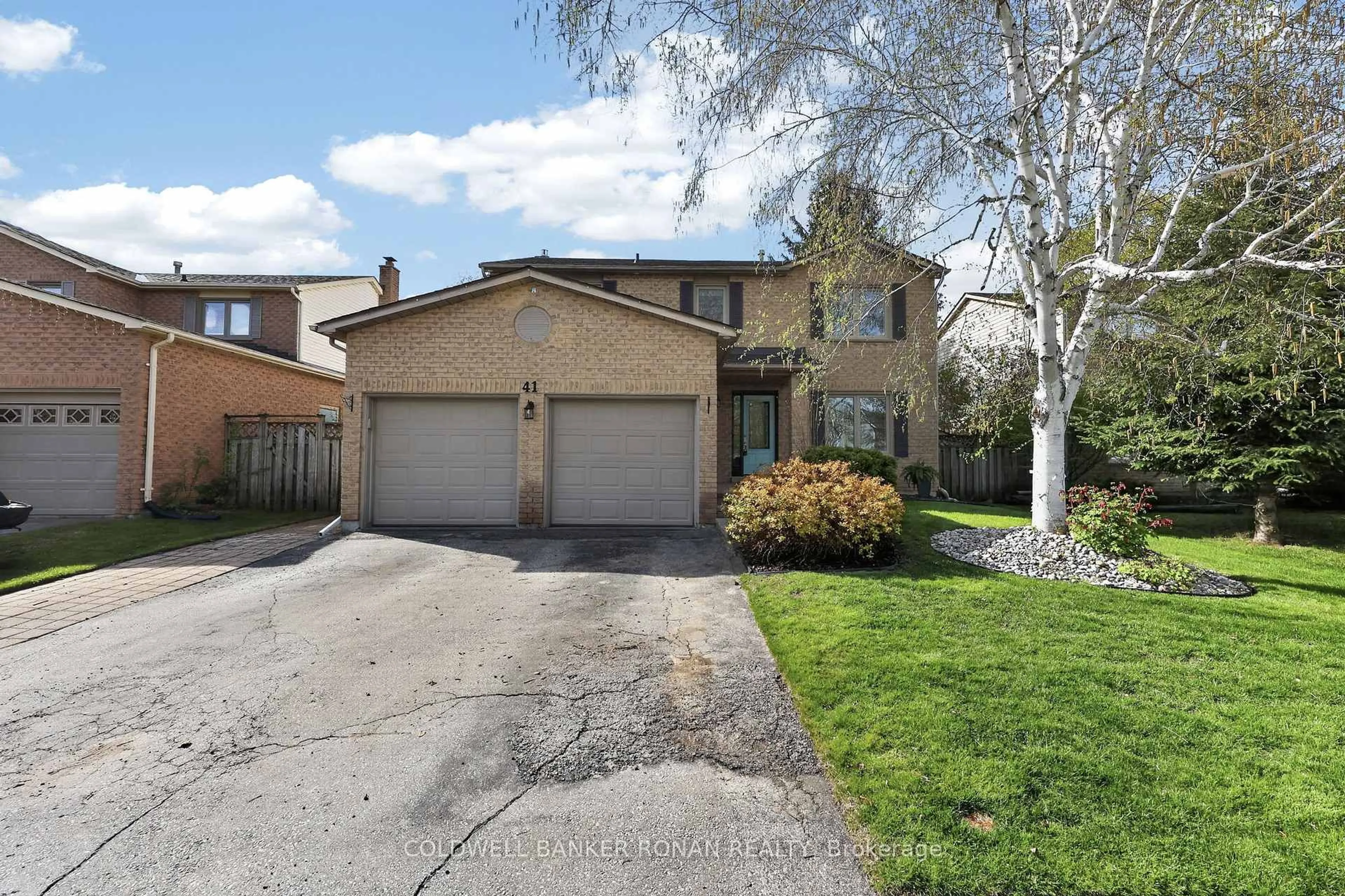 Unknown for 41 Wolfe Ave, New Tecumseth Ontario L0G 1W0