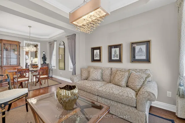 42 Rogers Tr, Bradford West Gwillimbury 5