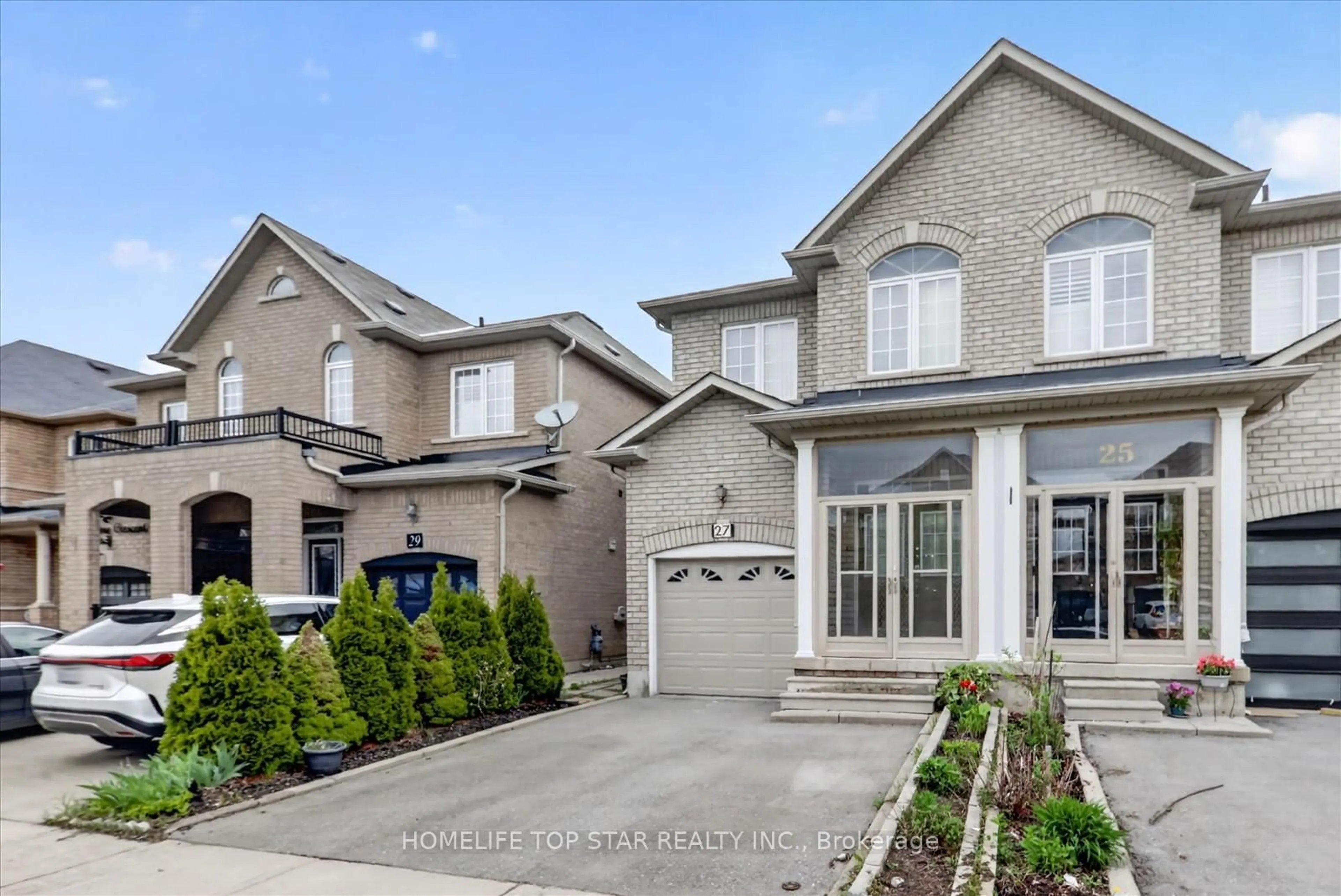 Home with brick exterior material, street for 27 Lahore Cres, Markham Ontario L3S 0A6