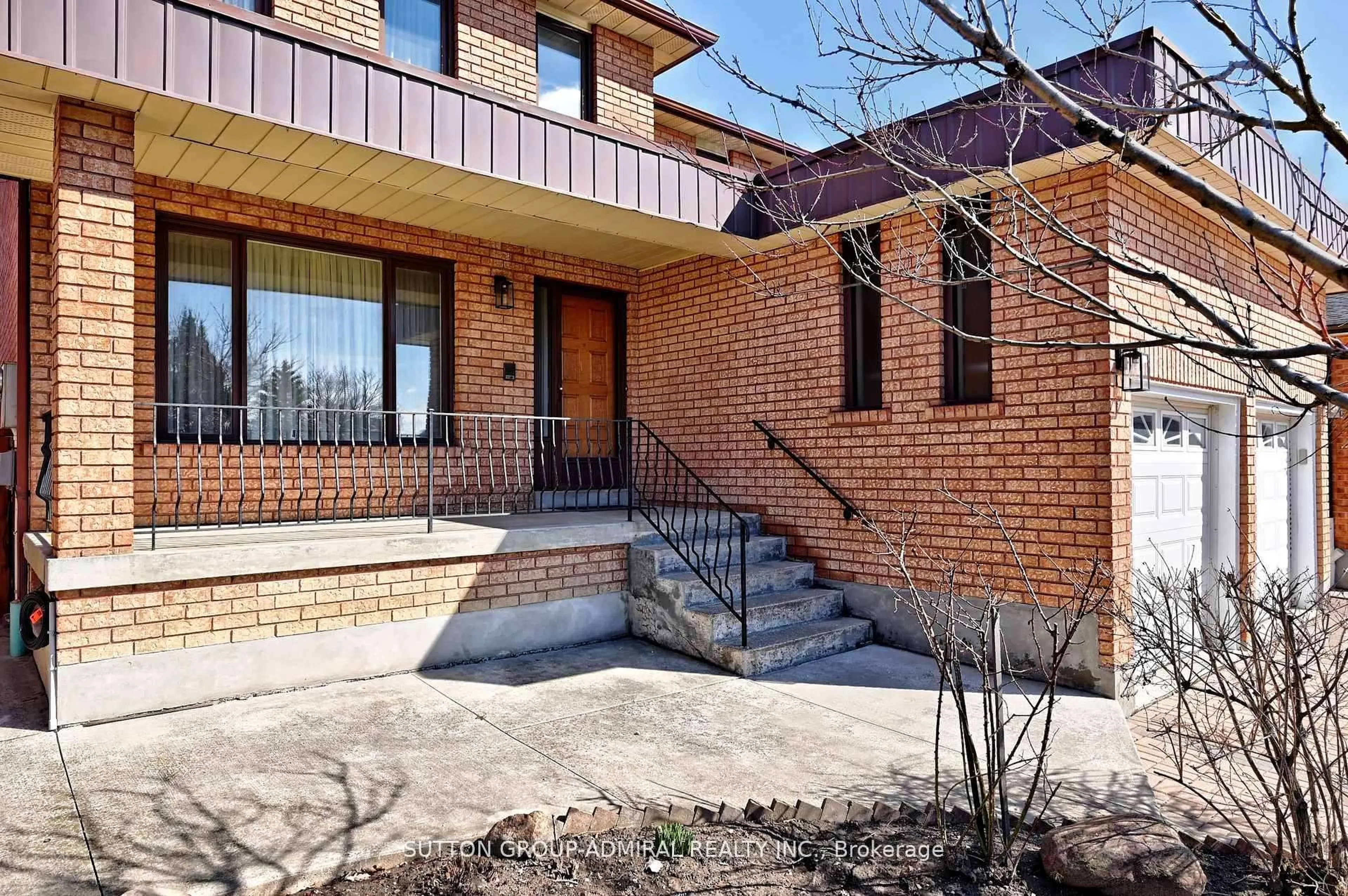 Home with brick exterior material, street for 45 Royal Garden Blvd, Vaughan Ontario L4L 7C4