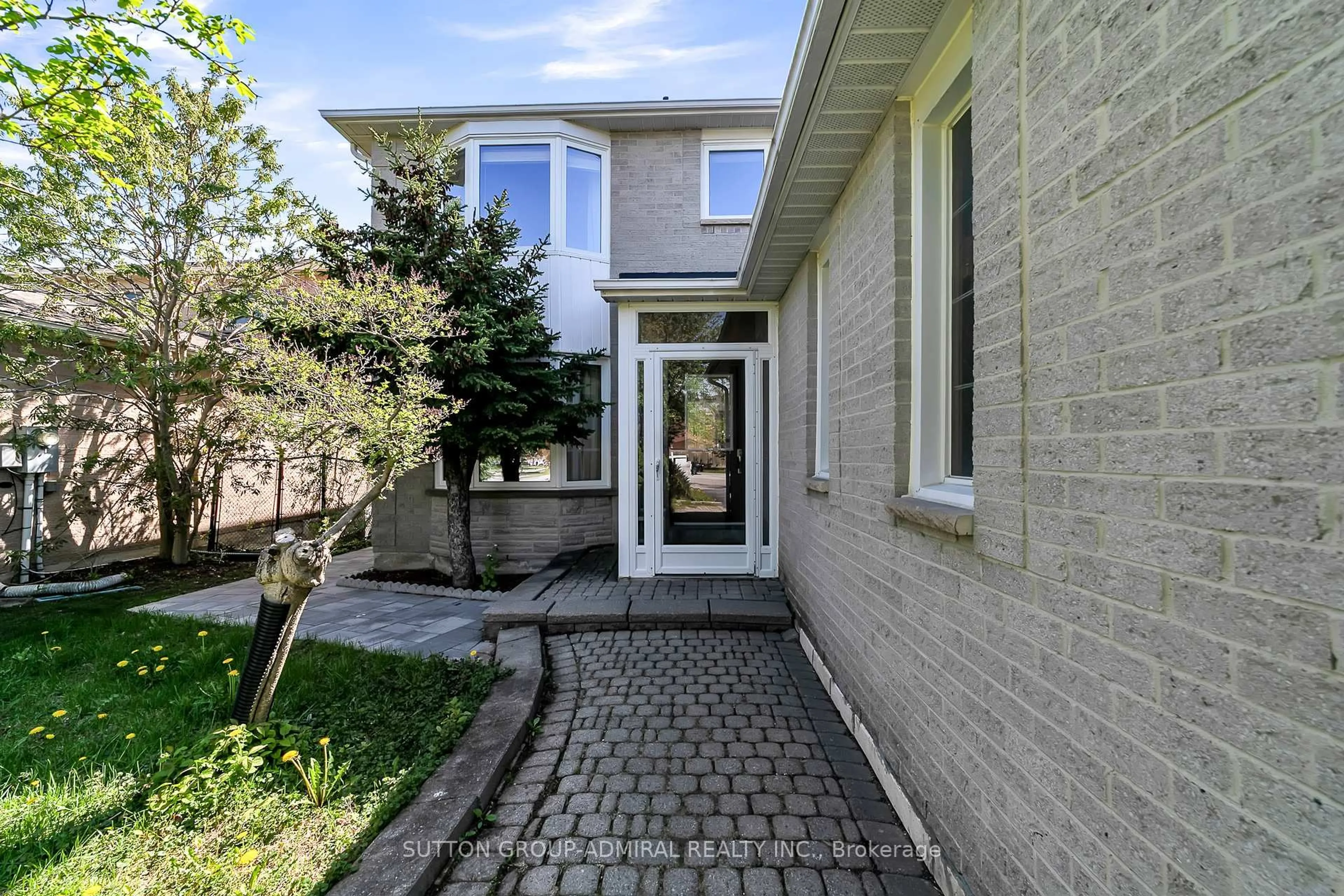 Home with brick exterior material, street for 63 O'connor Cres, Richmond Hill Ontario L4C 7P8