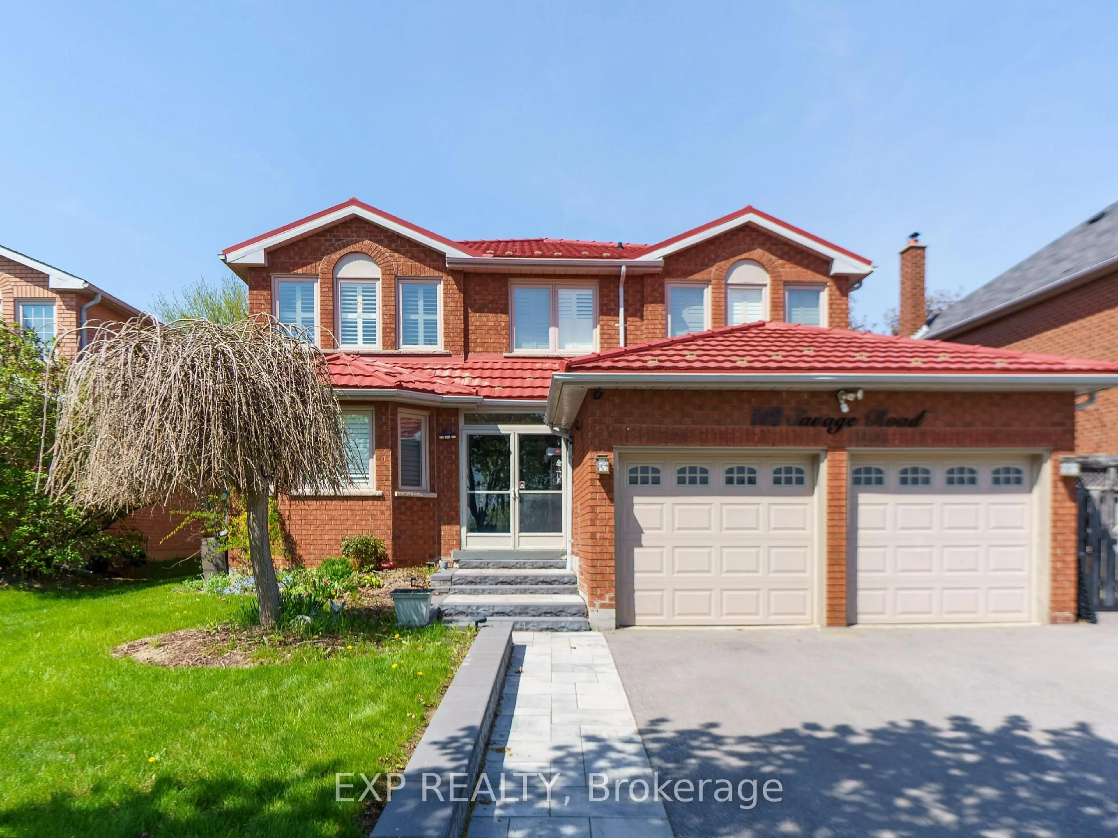 Home with brick exterior material, street for 142 Savage Rd, Newmarket Ontario L3X 1R3