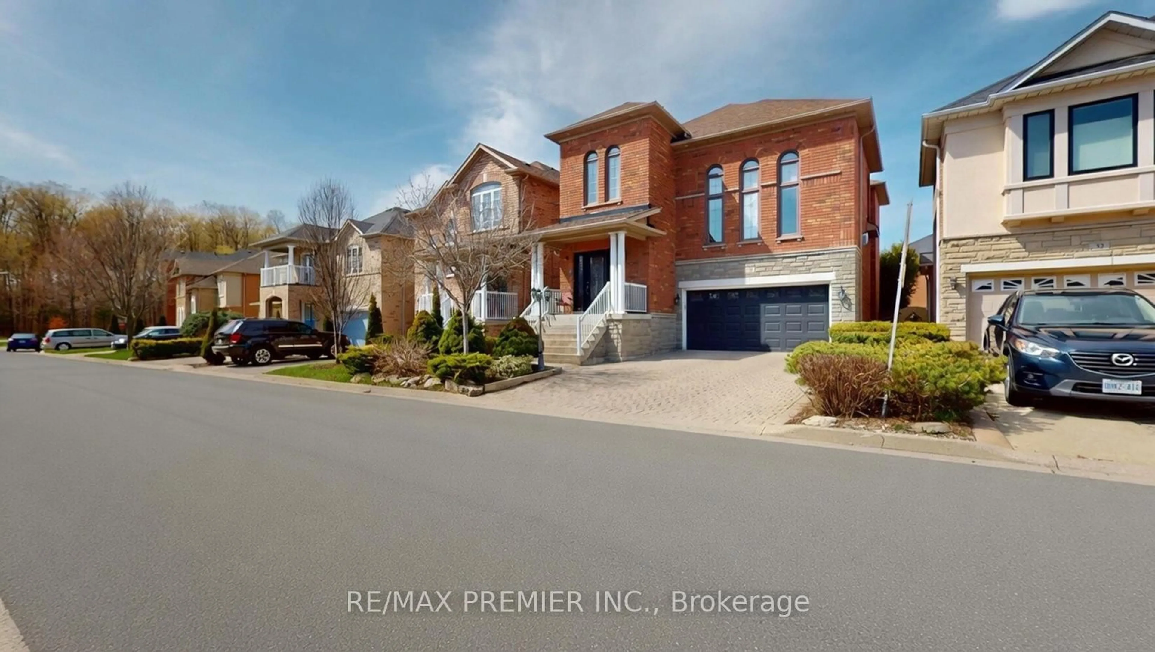 Home with brick exterior material, street for 28 Osprey Dr, Vaughan Ontario L4H 1Y2