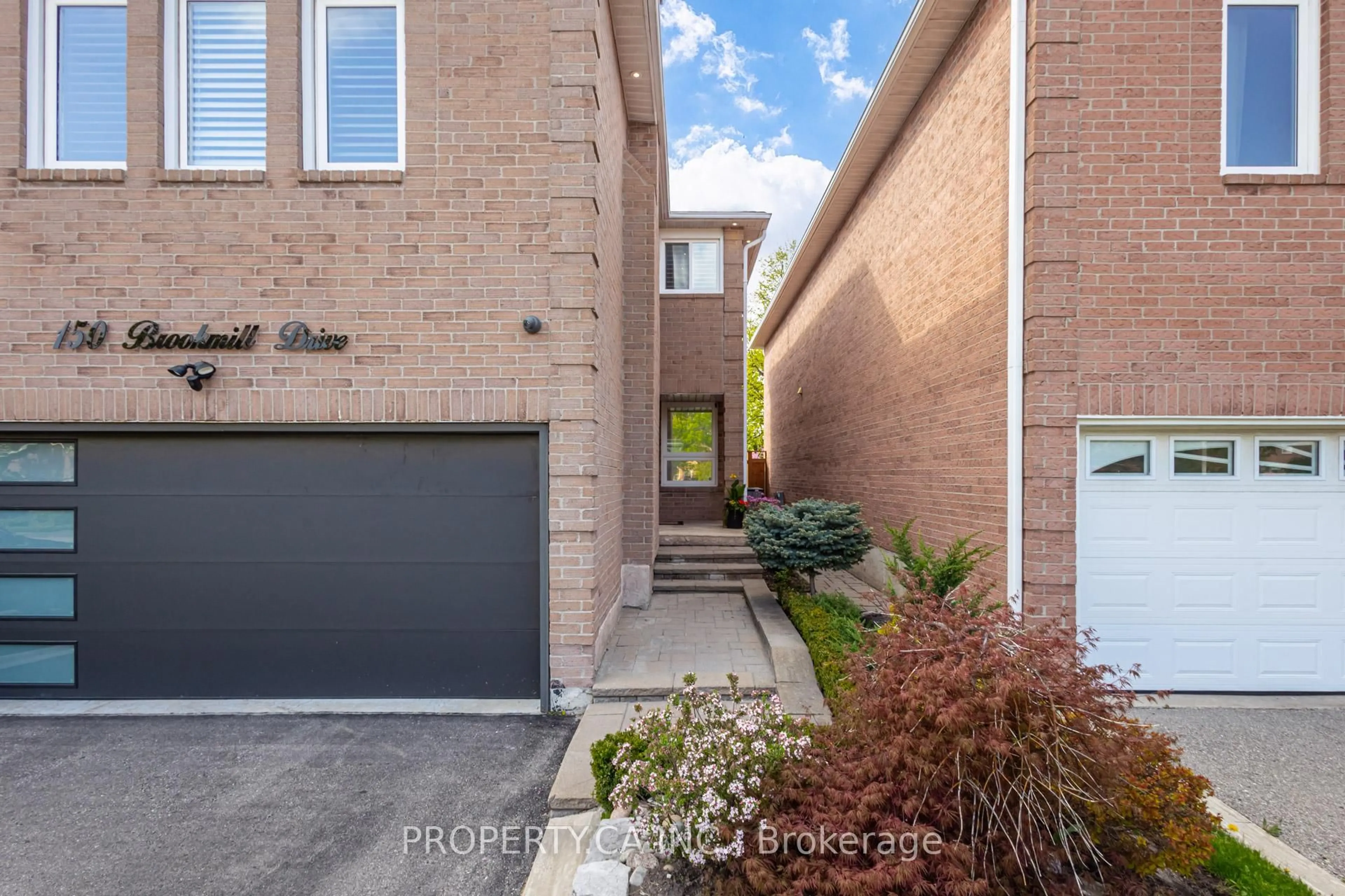 Home with brick exterior material, street for 150 Brookmill Dr, Vaughan Ontario L4J 6M2