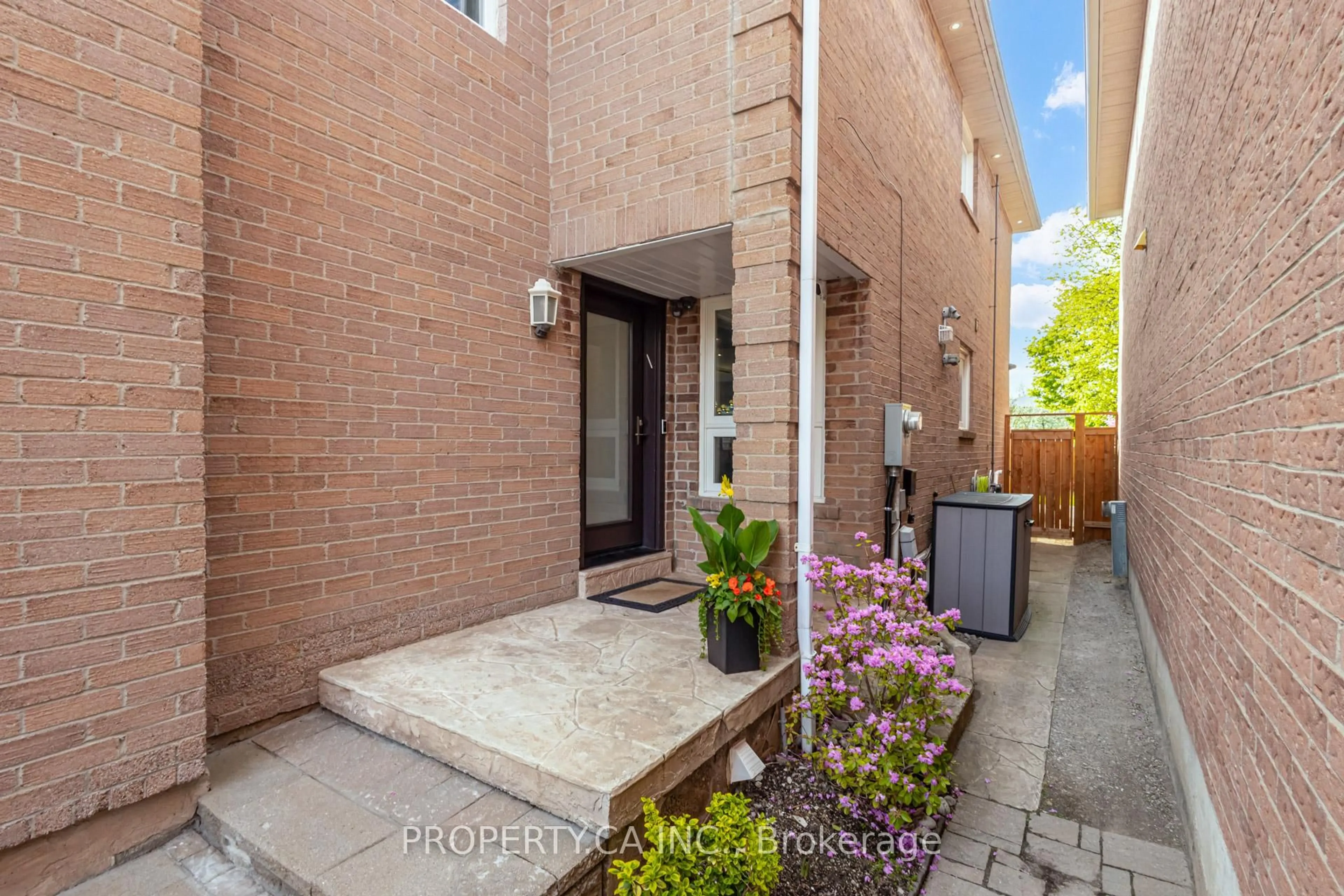 Unknown for 150 Brookmill Dr, Vaughan Ontario L4J 6M2